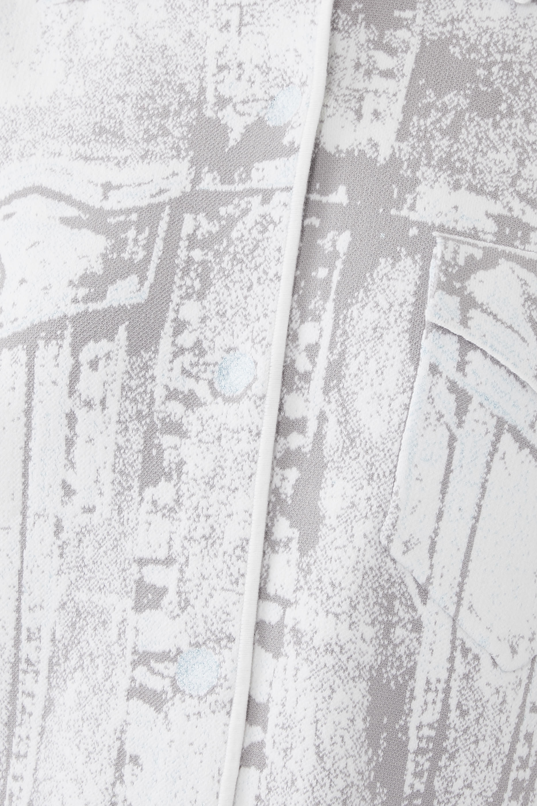 جاكيت هانا بقصة واسعة ونقشة دنيم