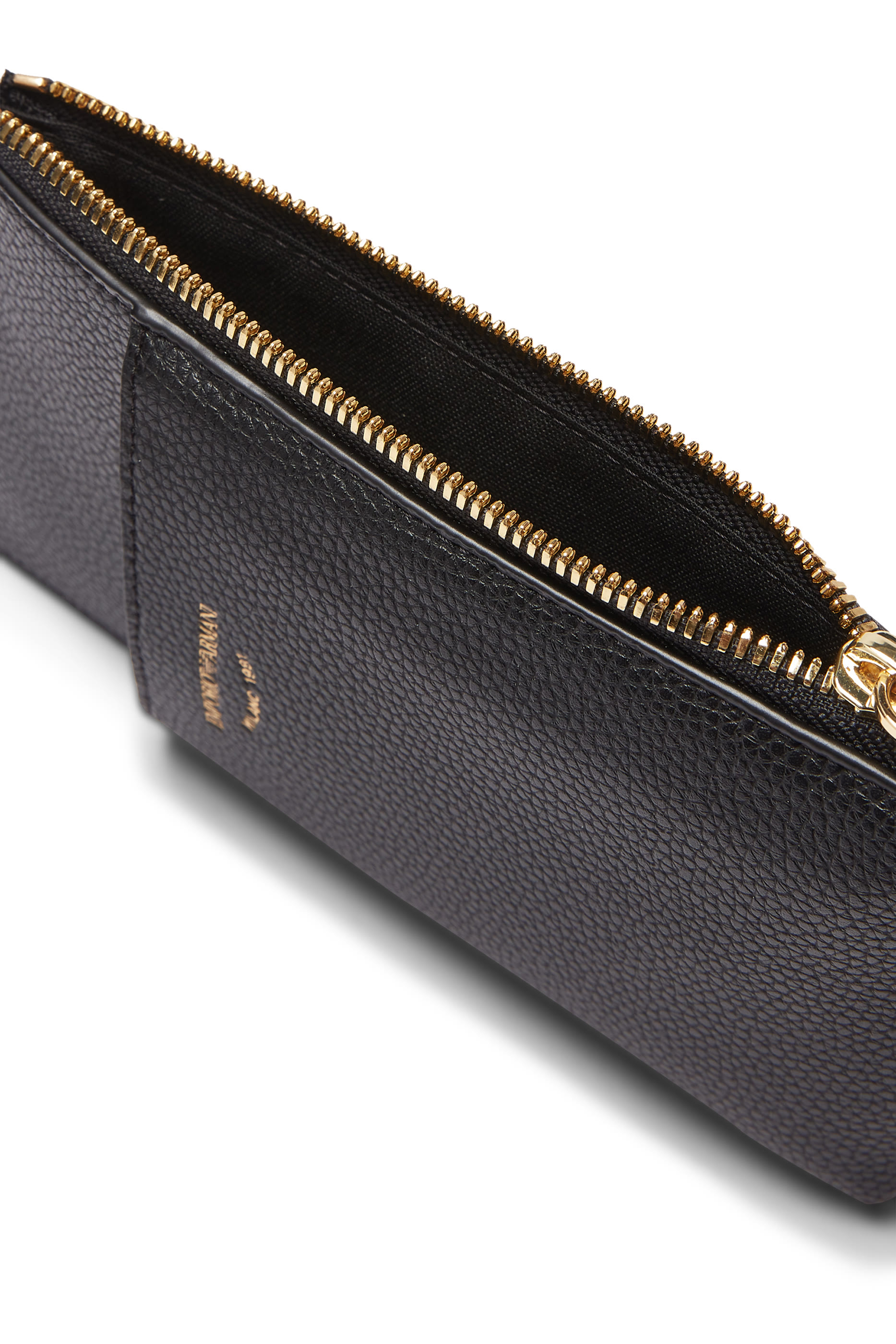 حافظة هاتف مع سحاب وجيوب بنقشة حلد غزال وشعار الماركة