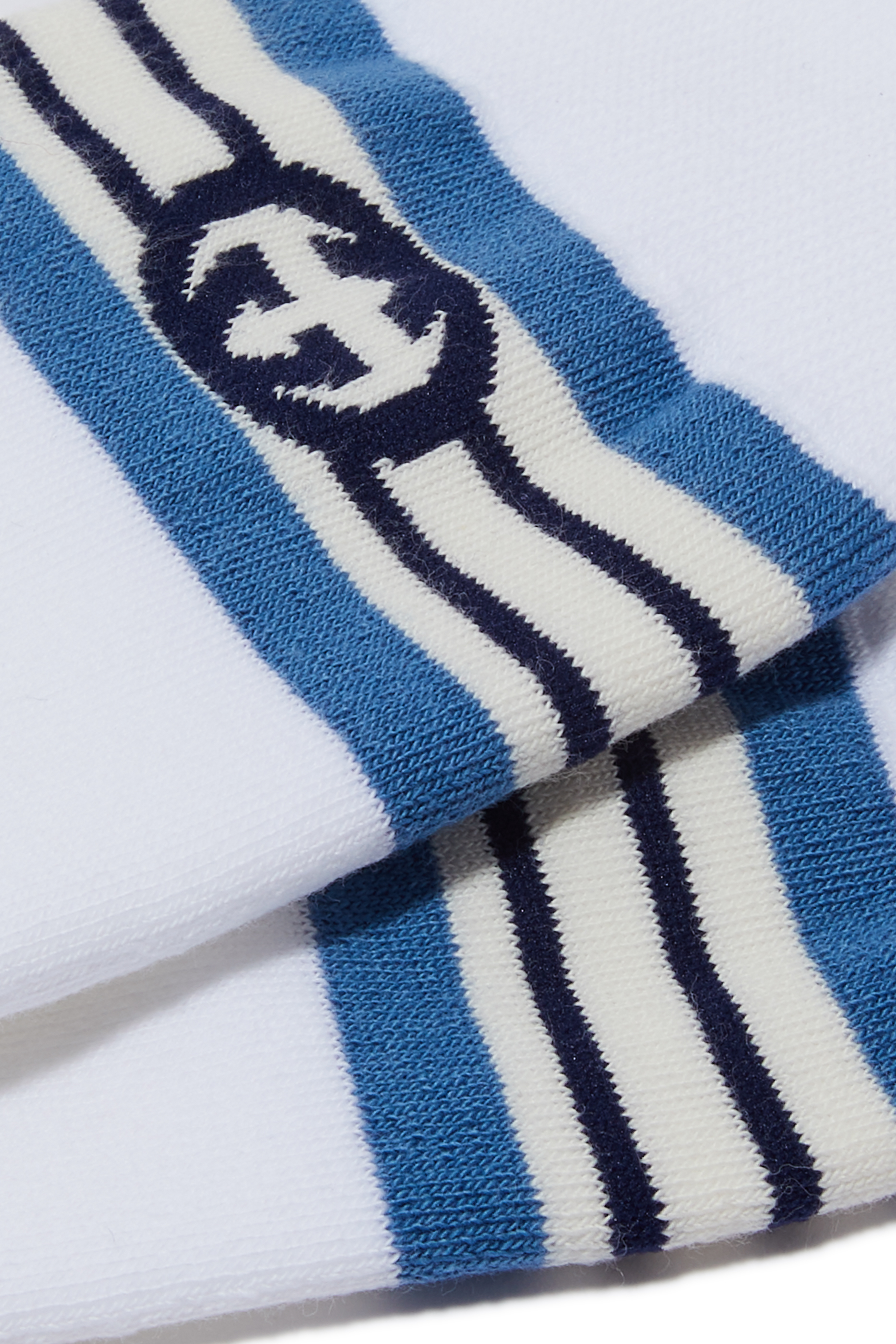 جوارب مزينة بخطوط وشعار حرفي G متداخلين