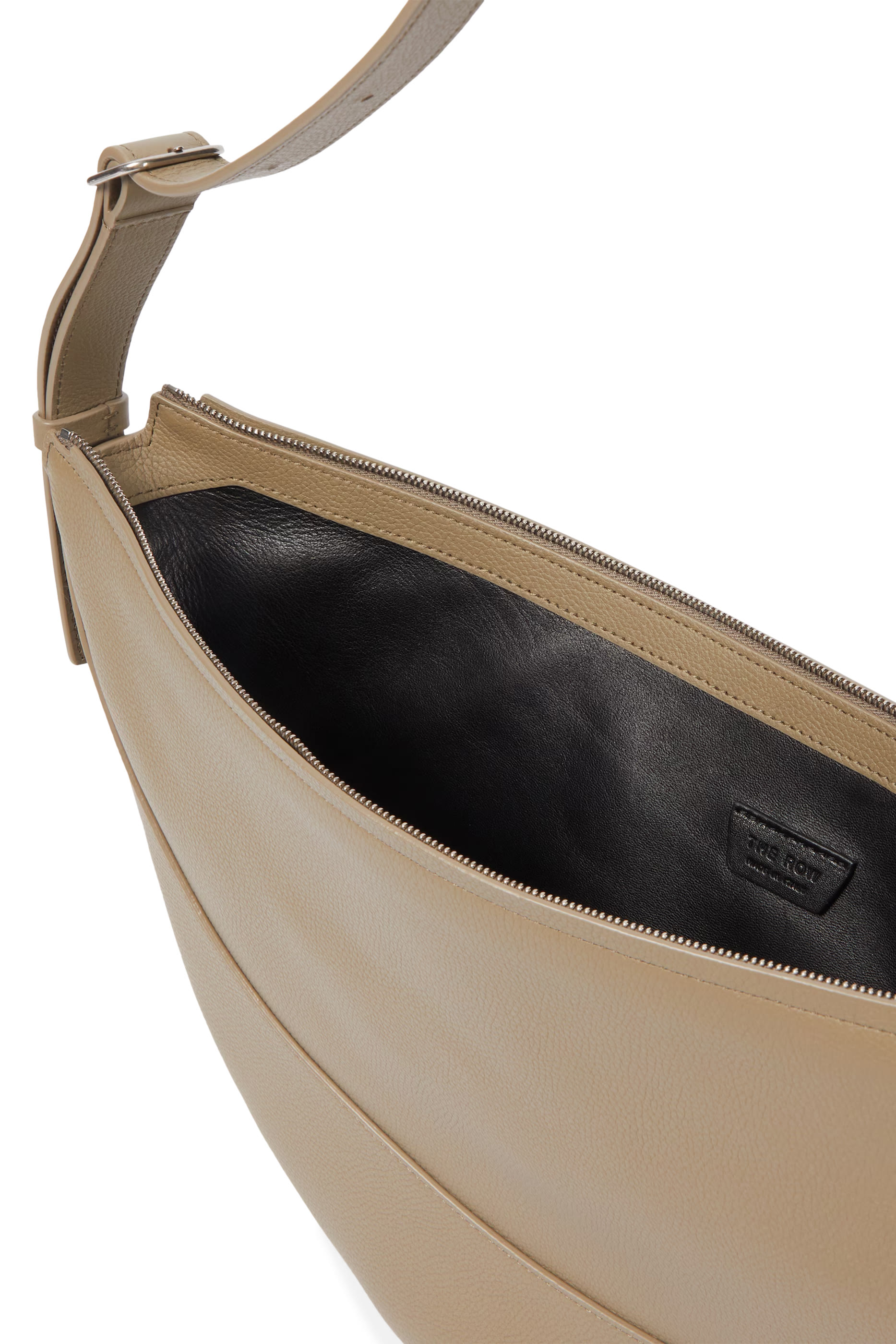 حقيبة جوف جلد