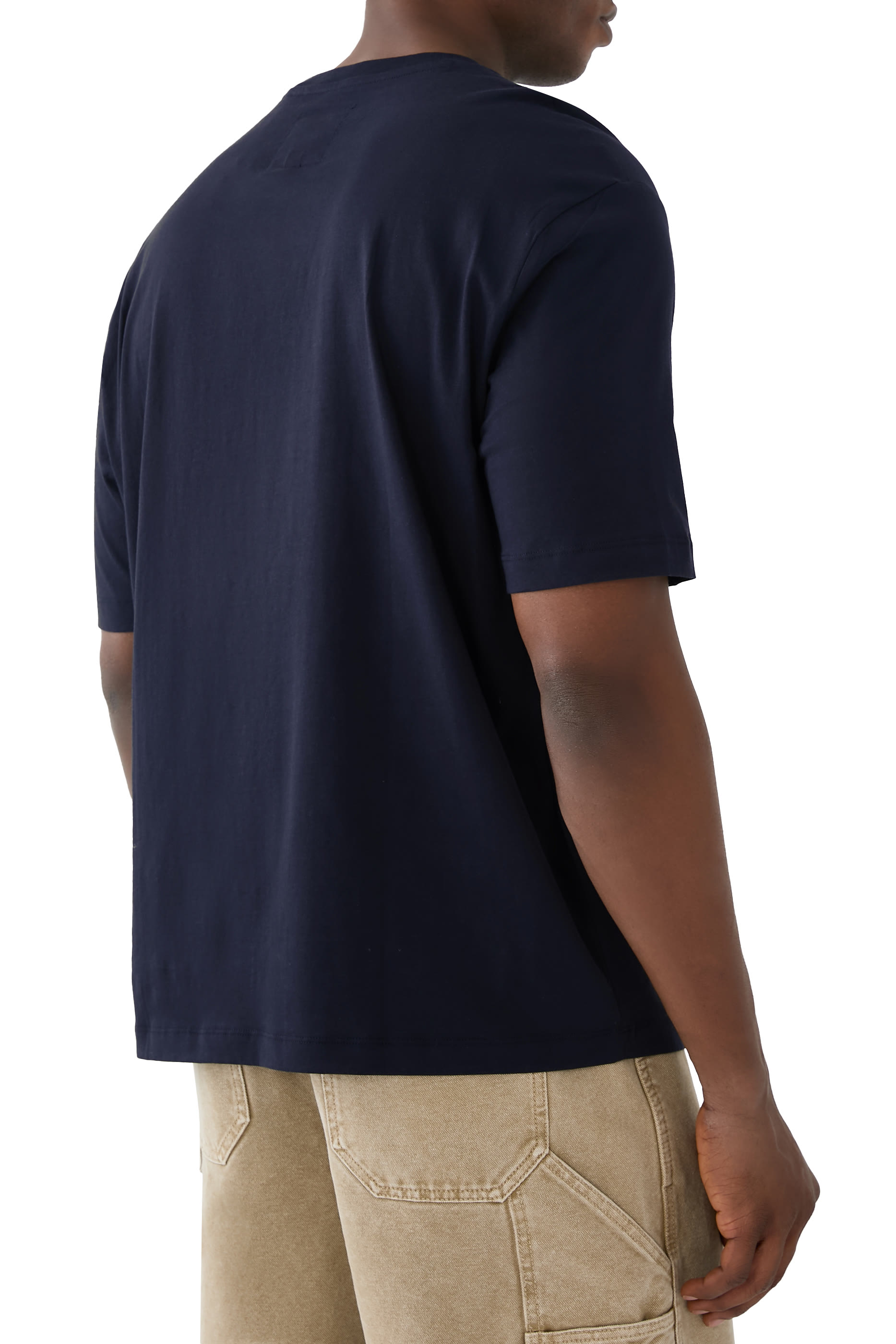 قميص ايكون بشعار الماركة