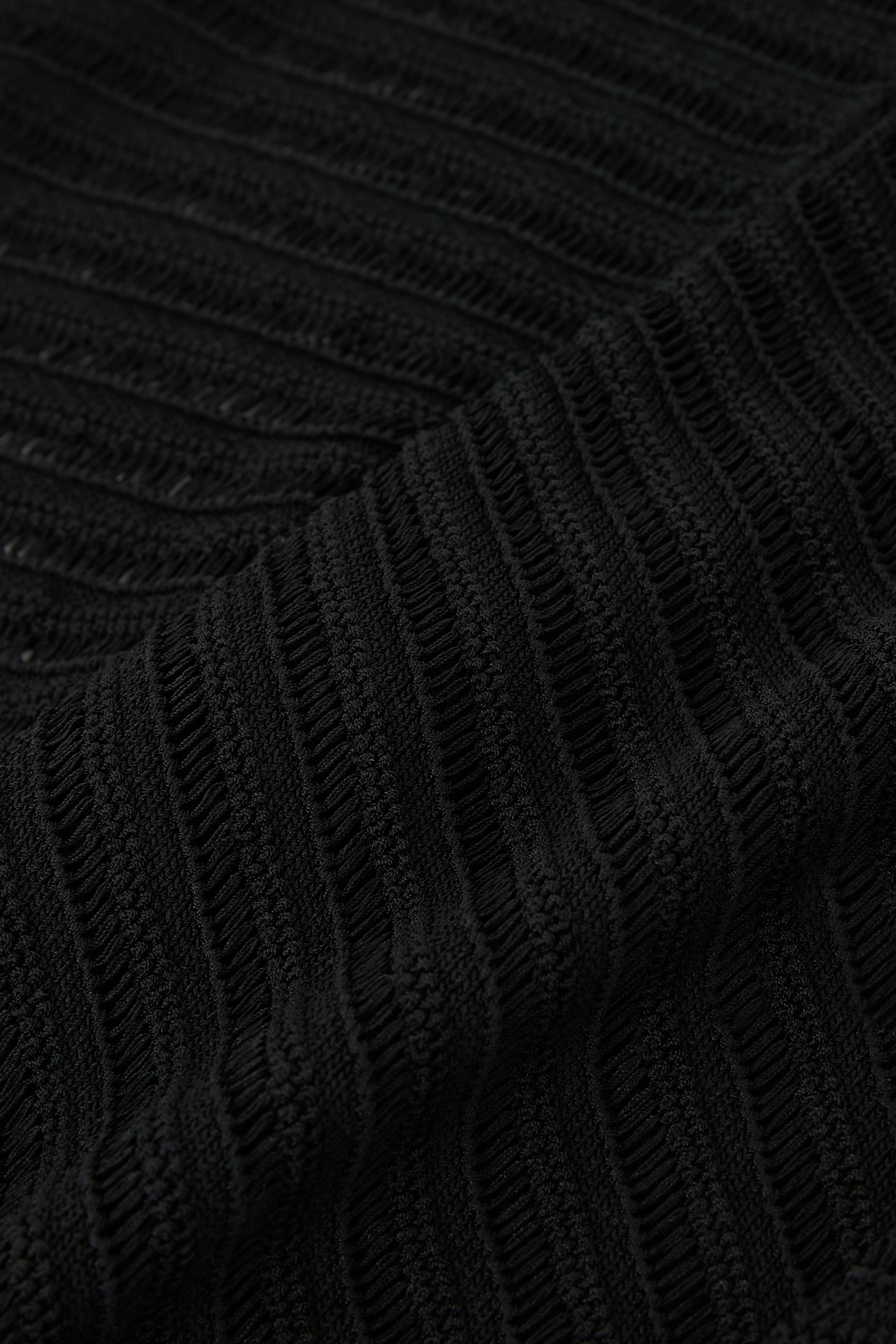 بنطال كاميل