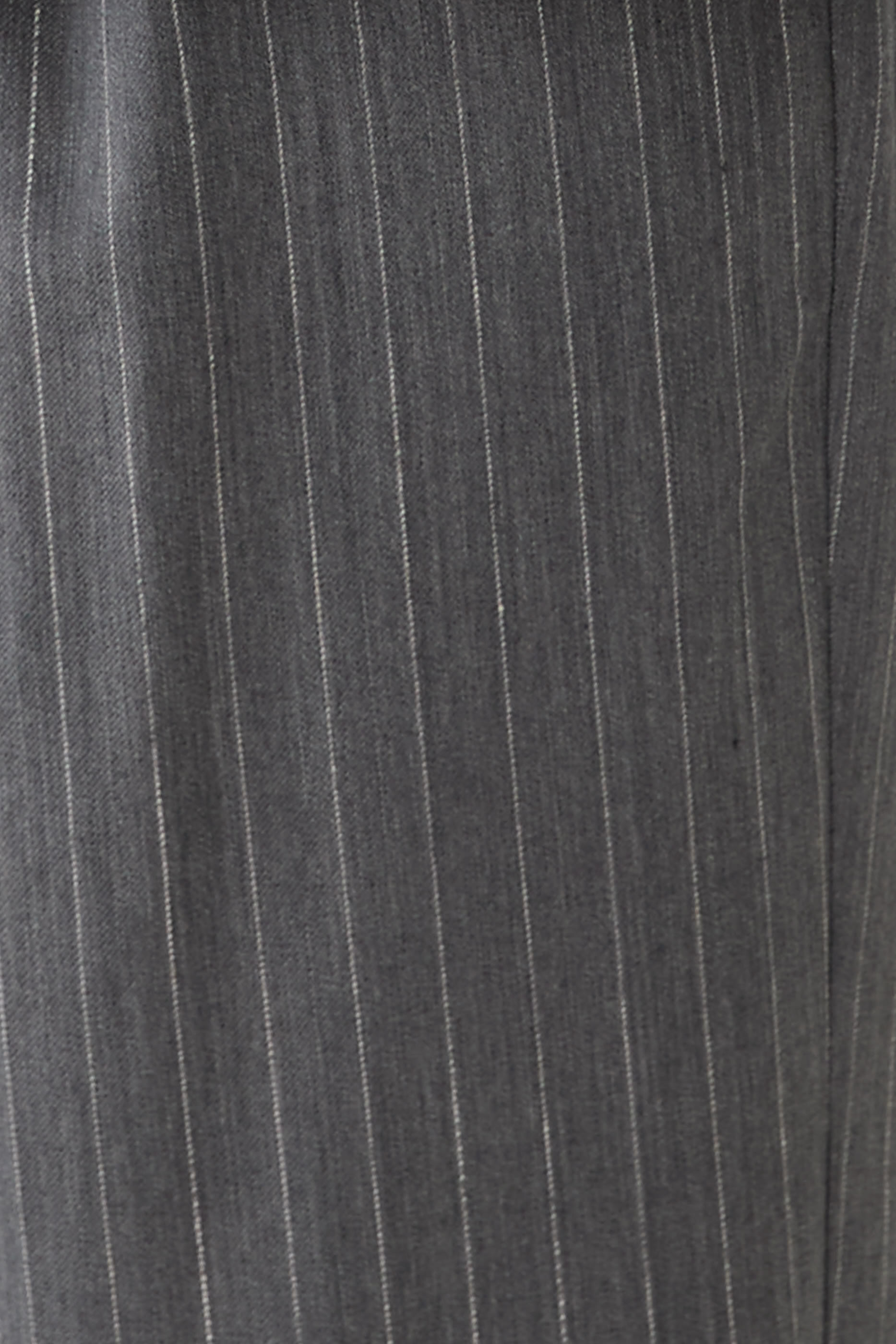 بنطال ترينت بقصة قصيرة