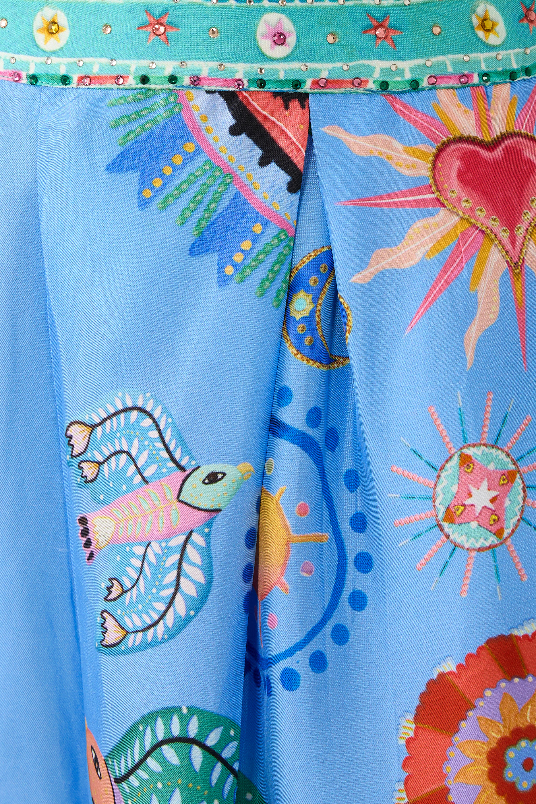 بنطال بطية أمامية بطبعة فيلاج