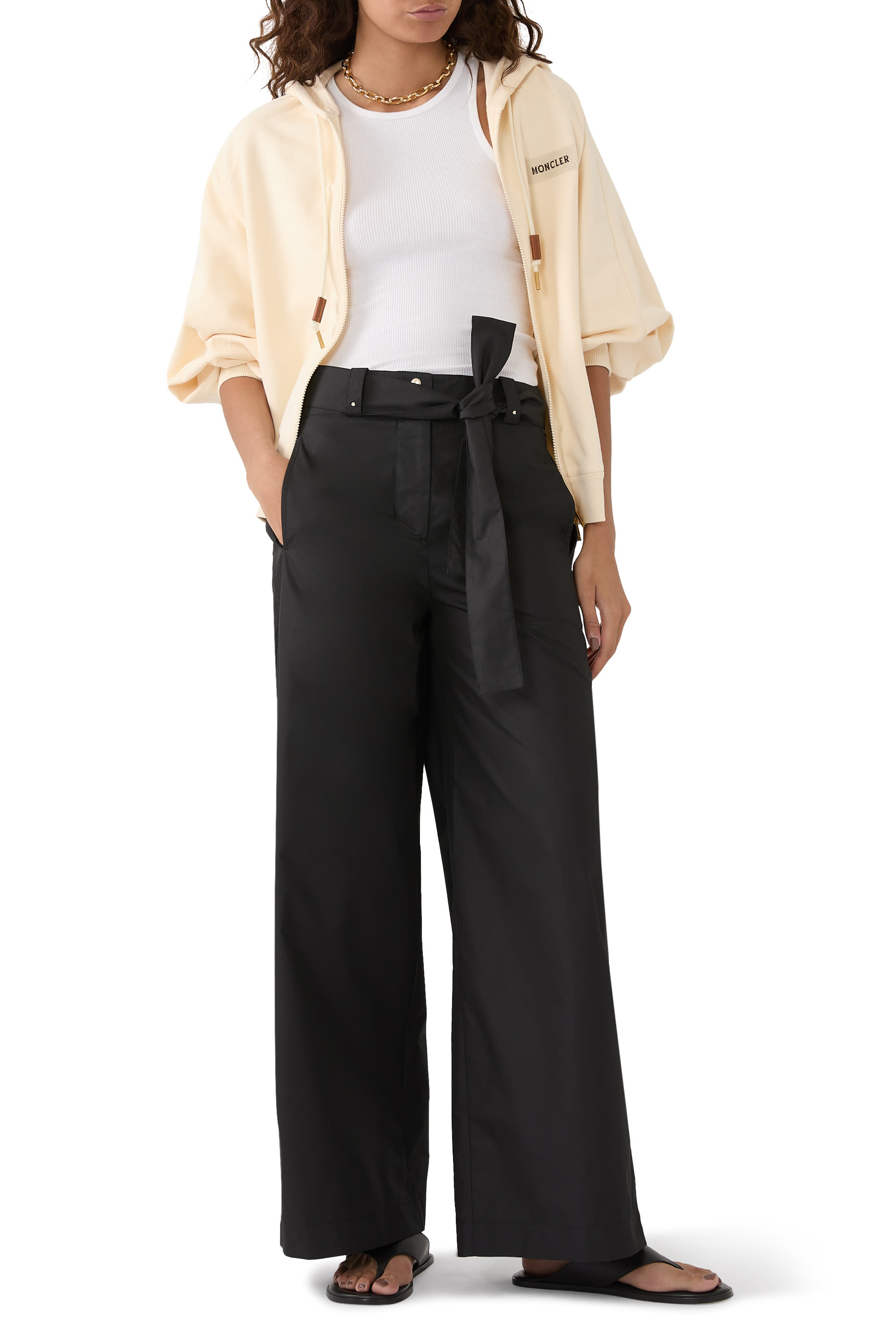 بنطال بحزام