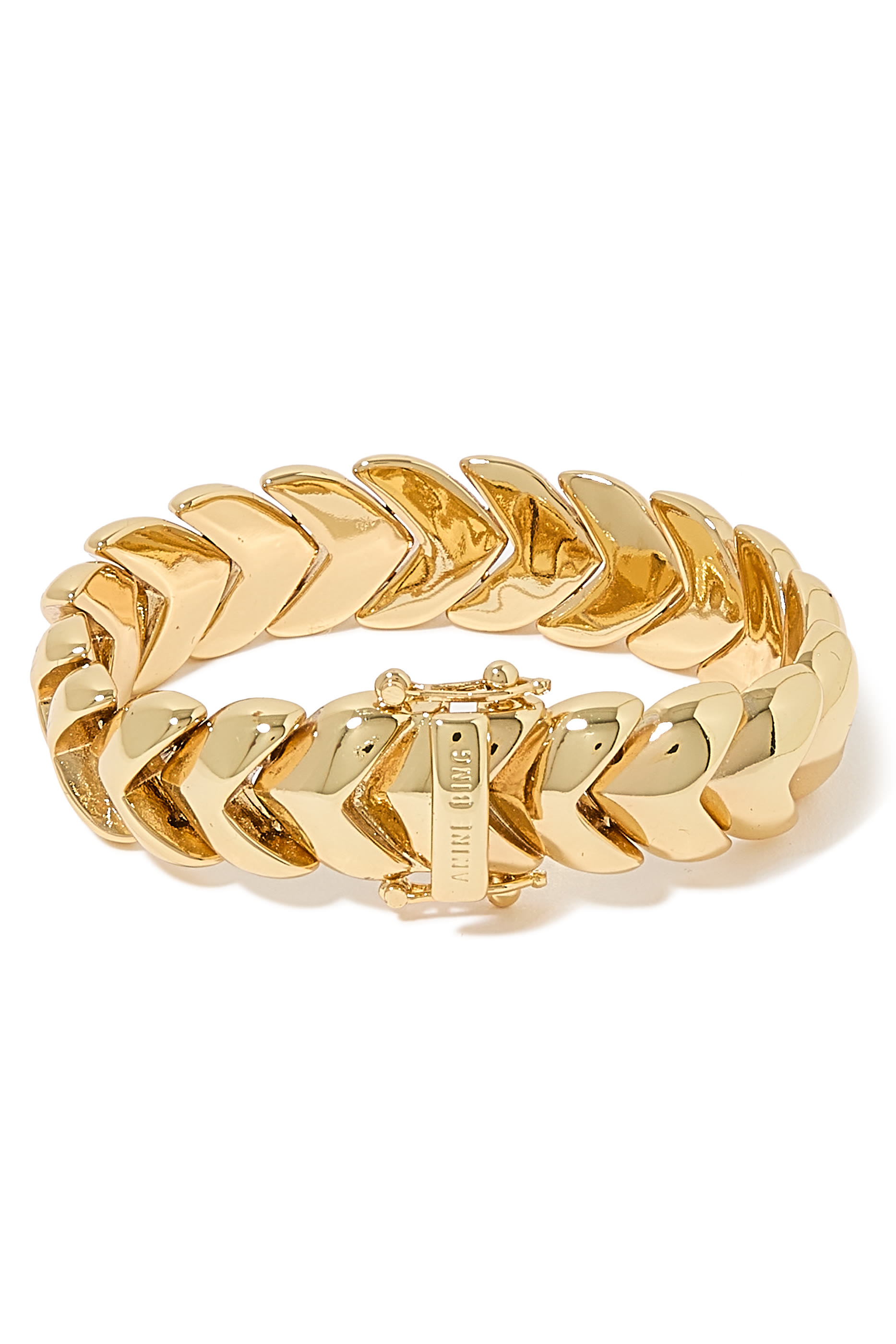 سوار على شكل قلب متعدد الطبقات