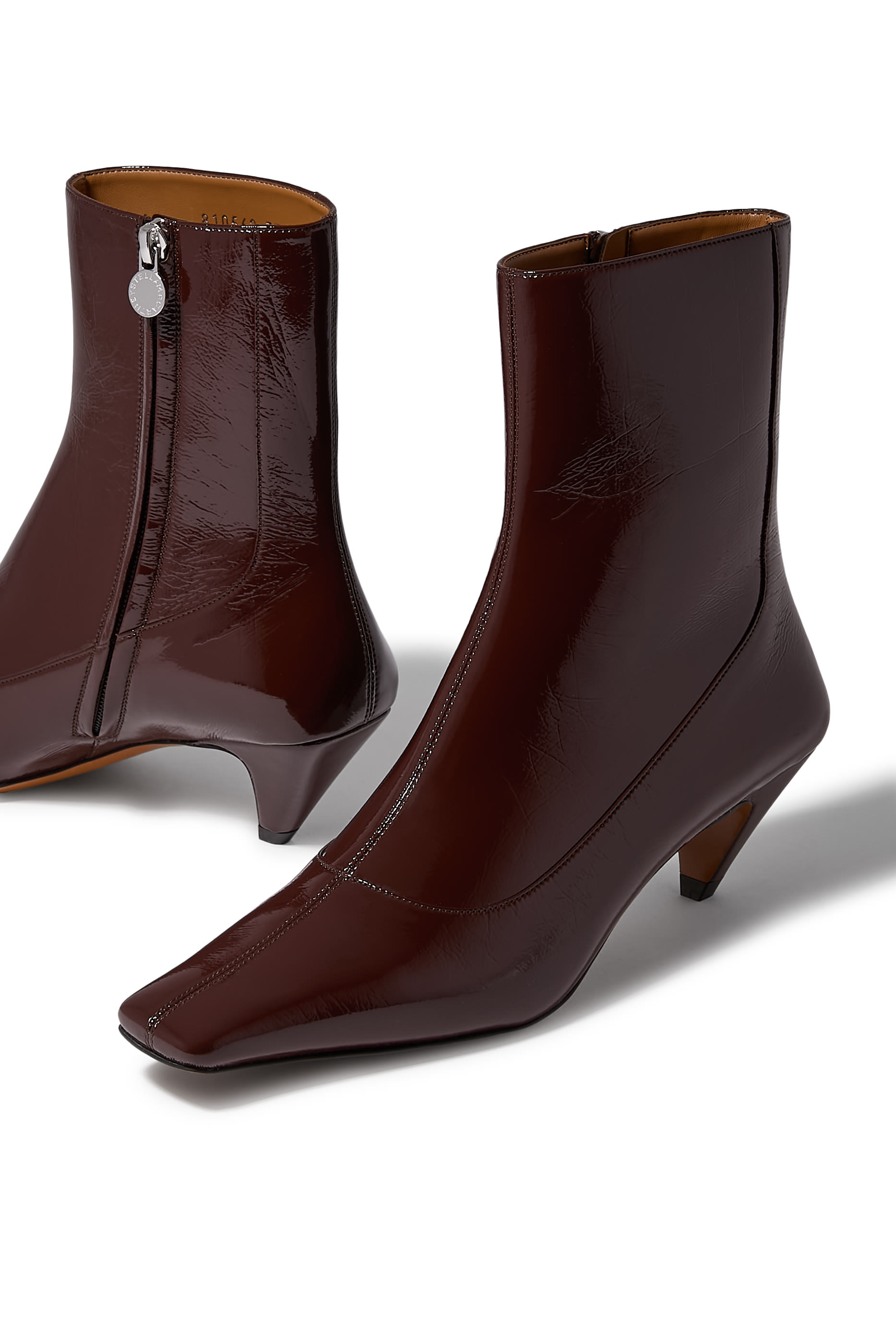 بوت ستيلا سبور 50 بطول الكاحل وكعب