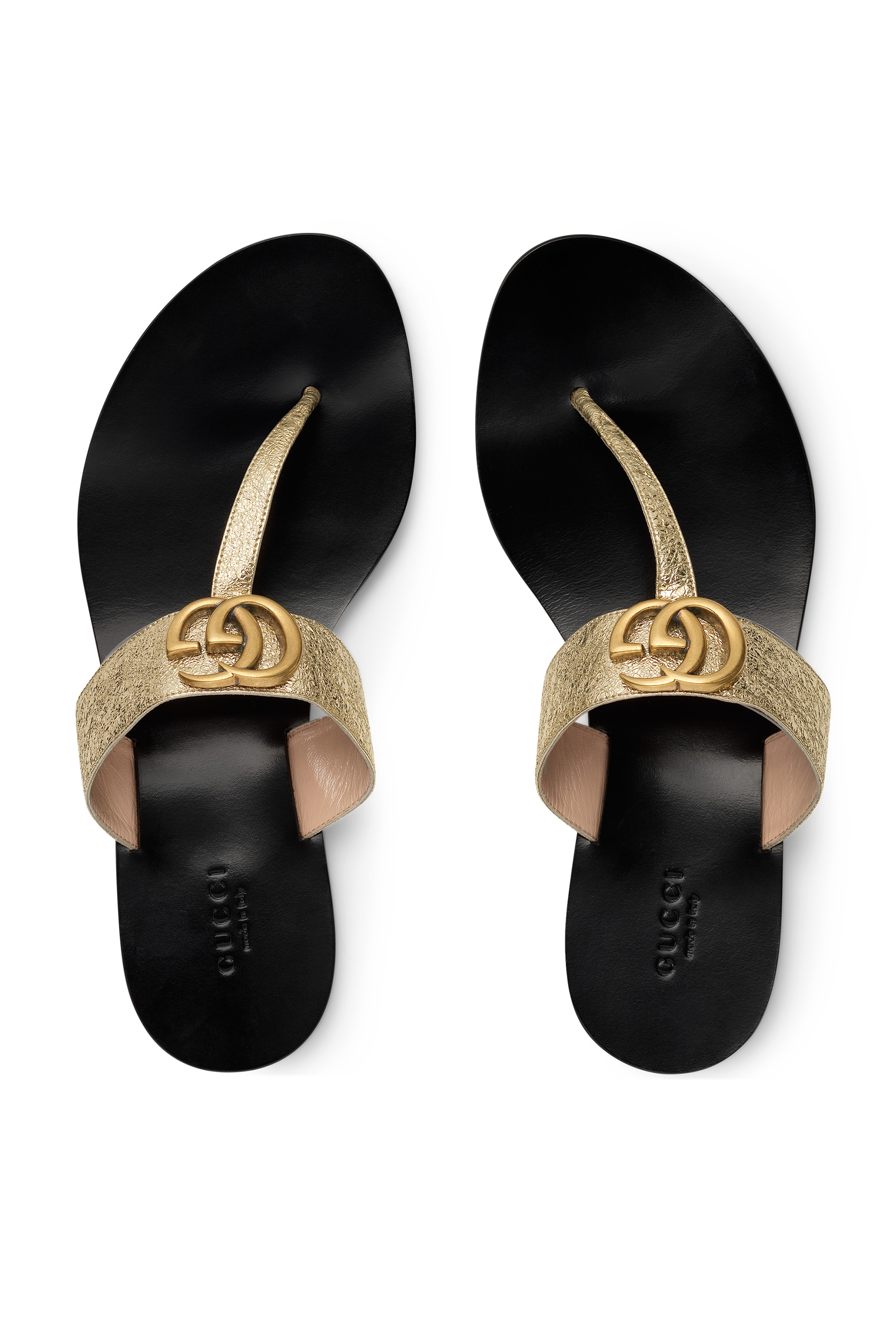 حذاء مفتوح جلد لامع بسيور رفيعة بشعار حرفي GG