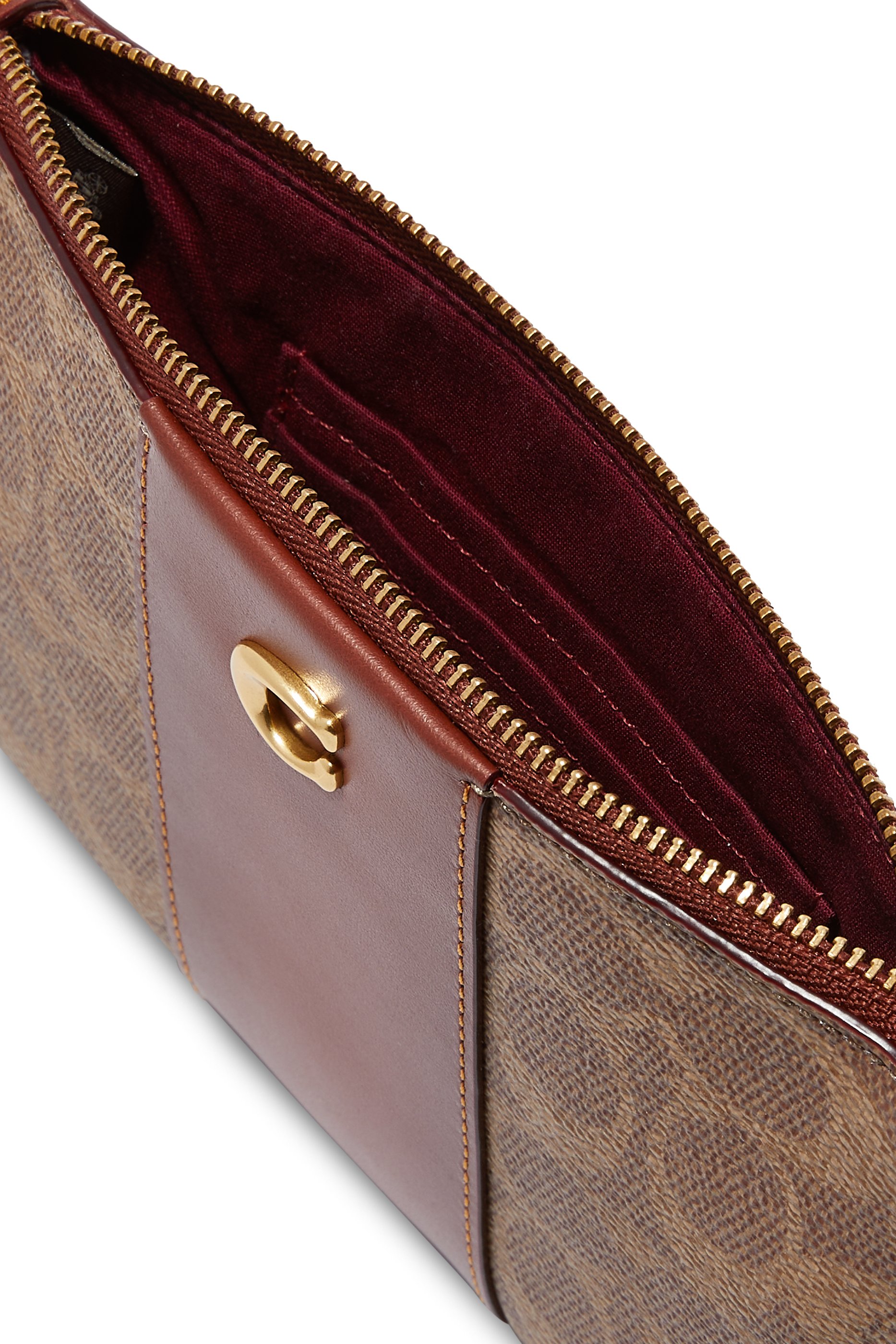 حقيبة صغيرة بسوار معصم قماش قنب بشعار الماركة