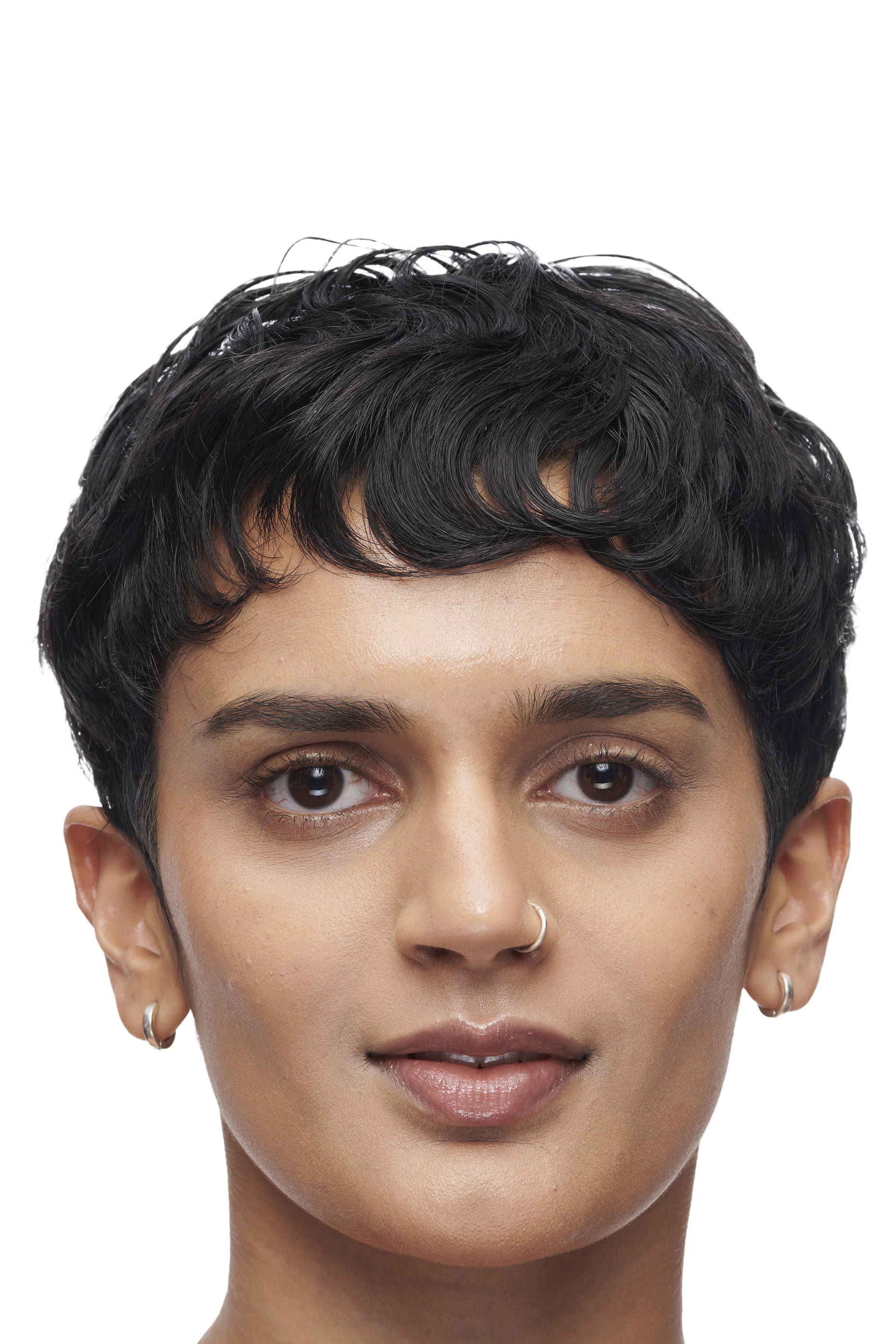 خافي عيوب ستوديو راديانس بفعالية السيروم