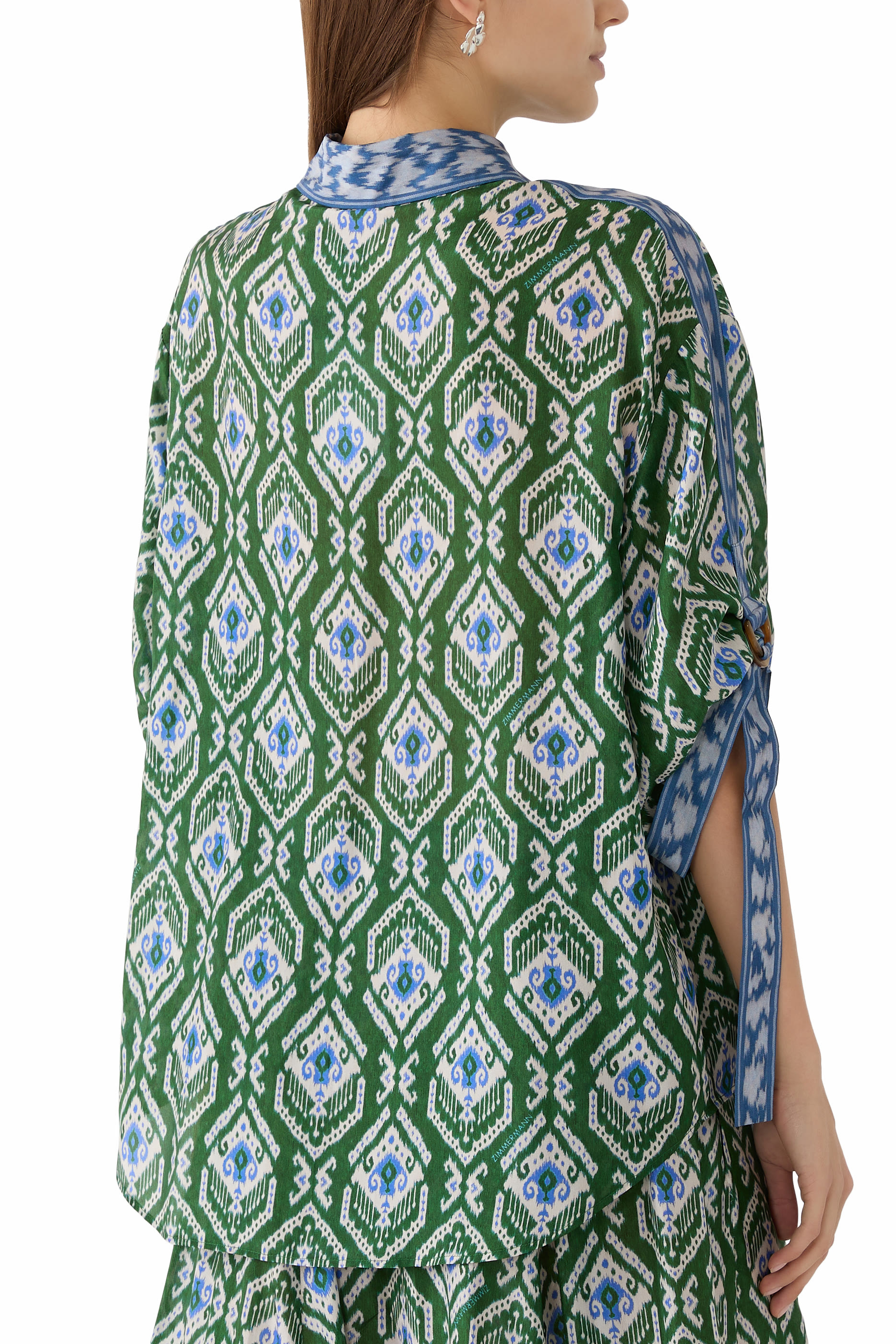 قميص وايلي بقصة فضفاضة