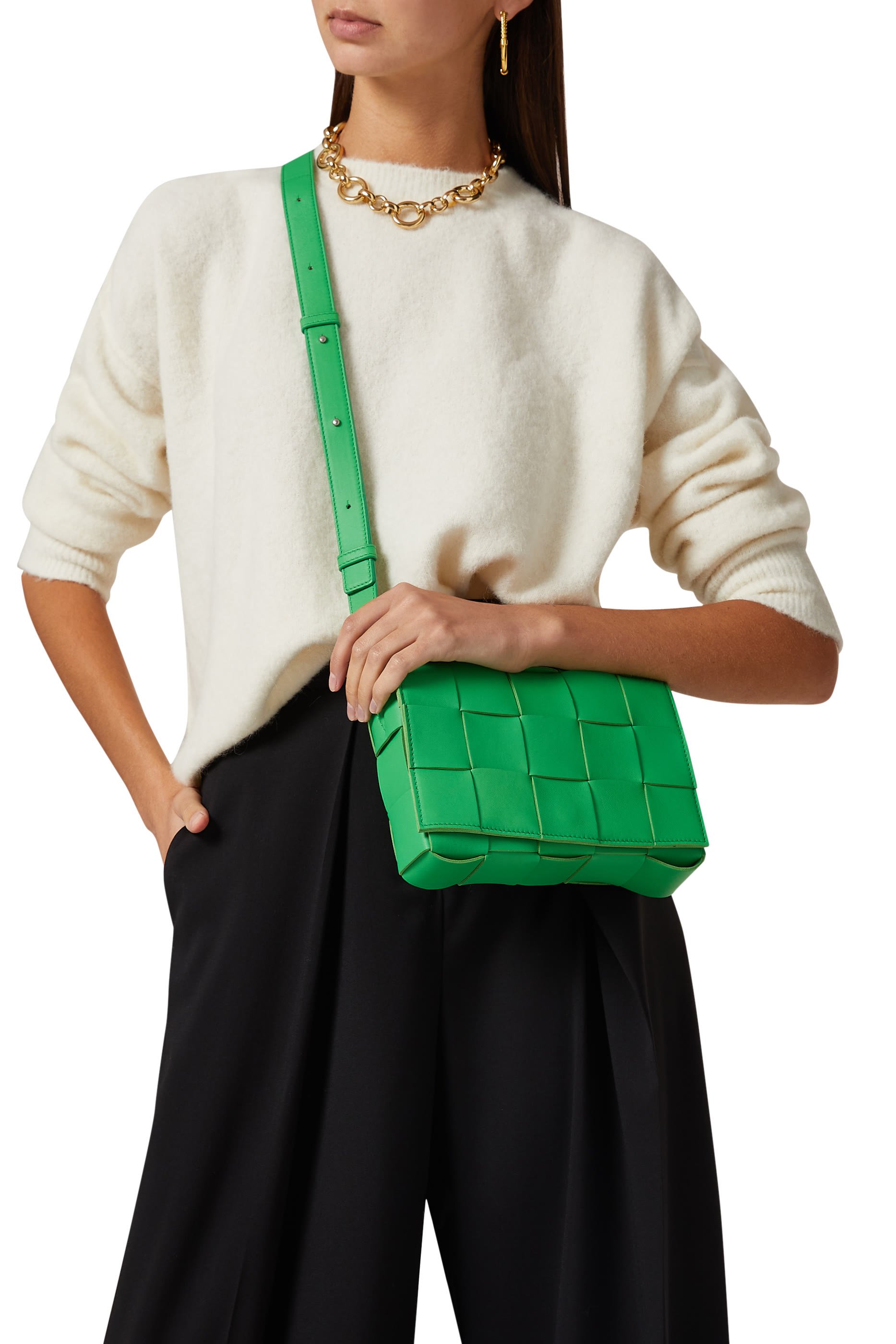 حقيبة كاسيت جلد بتصميم مجدول