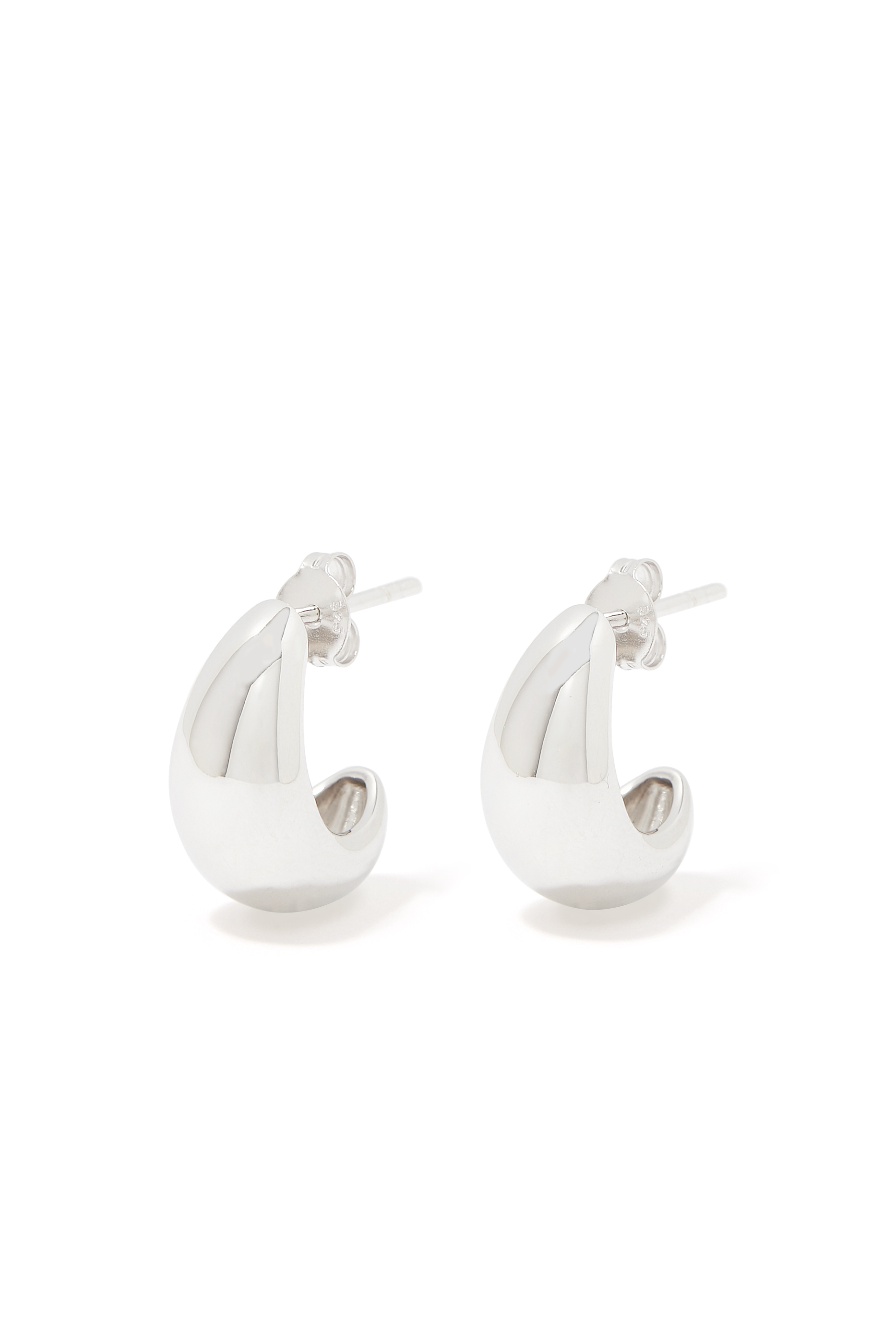 أقراط سافي دائرية صغيرة بتصميم مقوس