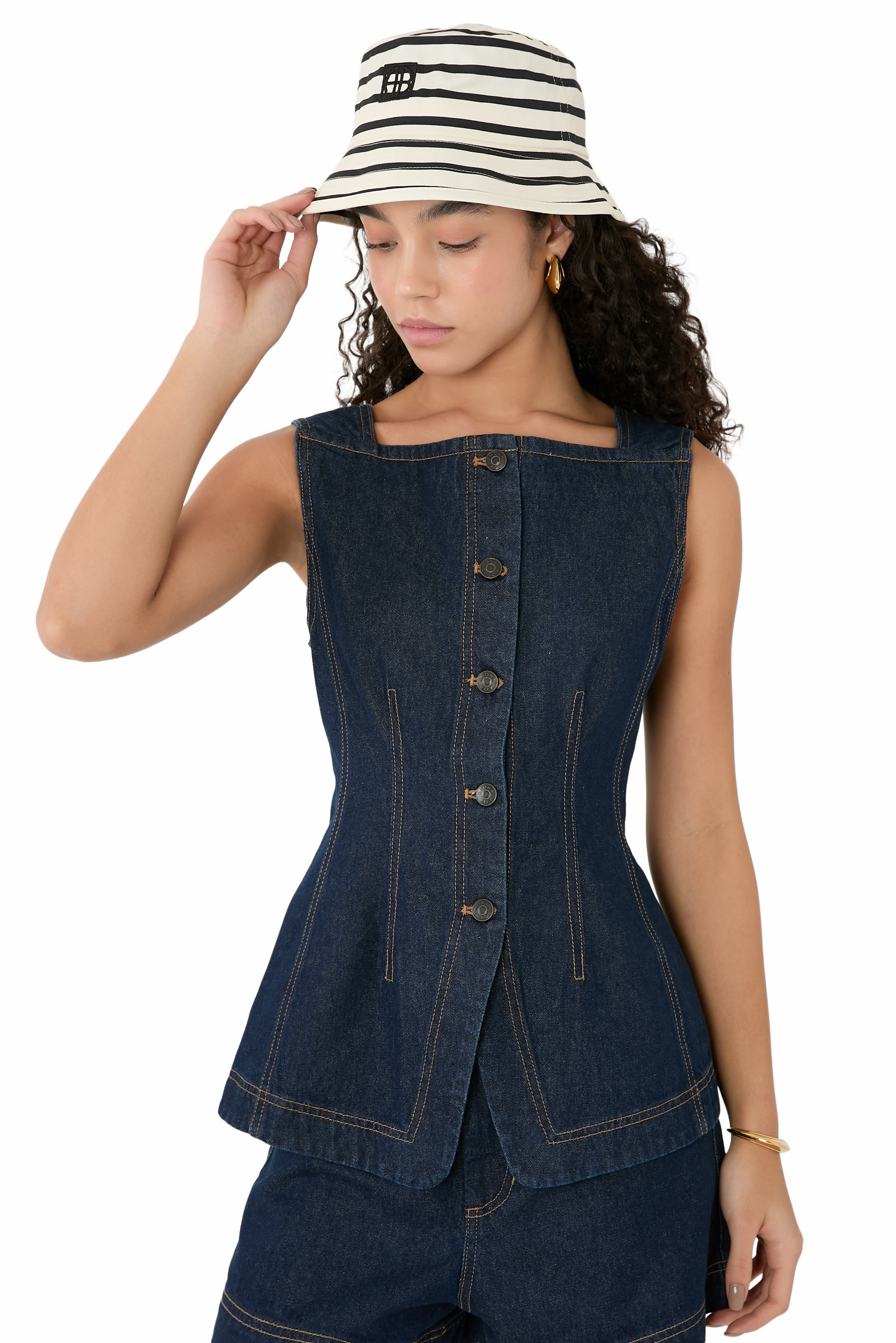 قبعة باكيت نايكس