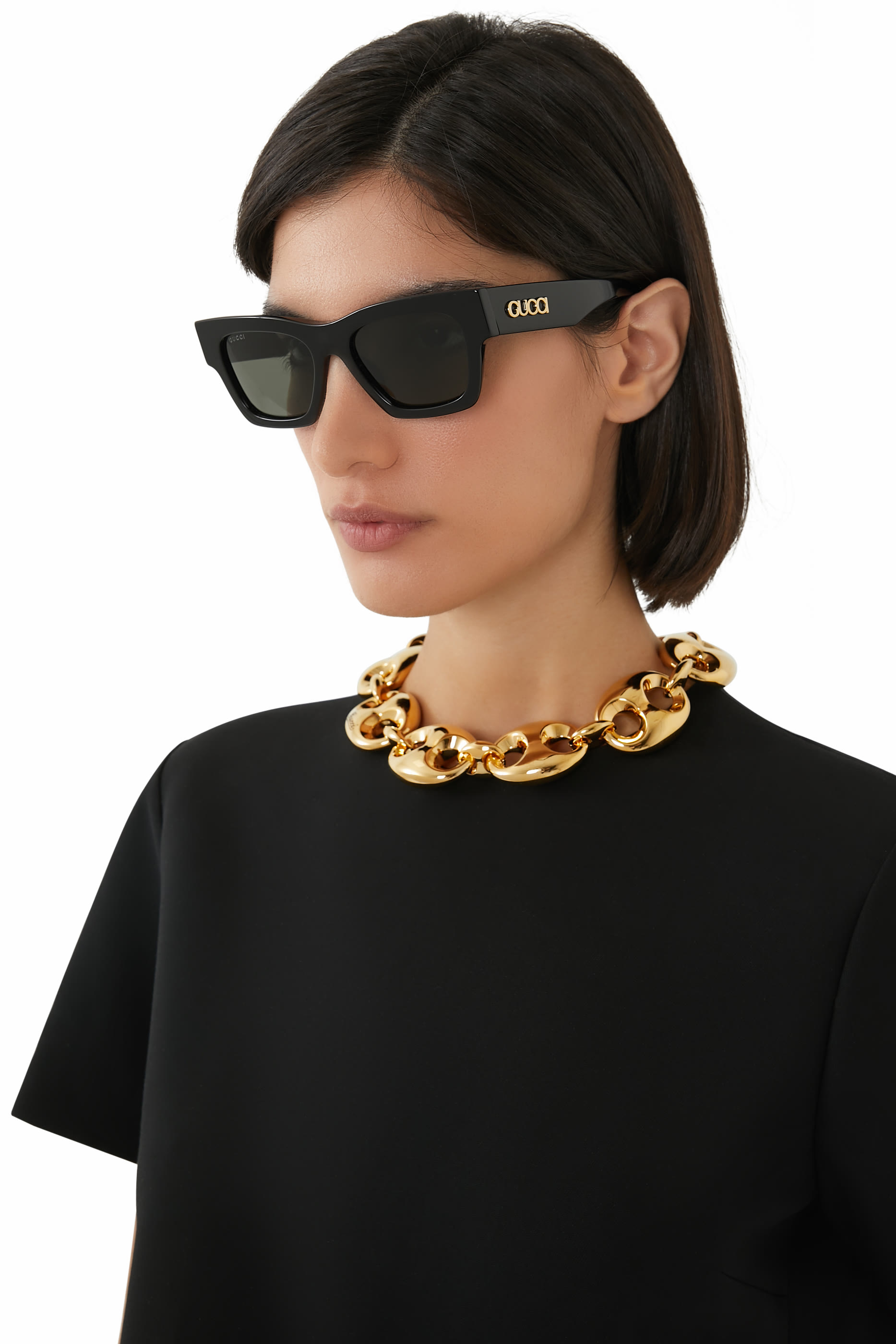 نظارة شمسية بإطار مستطيل