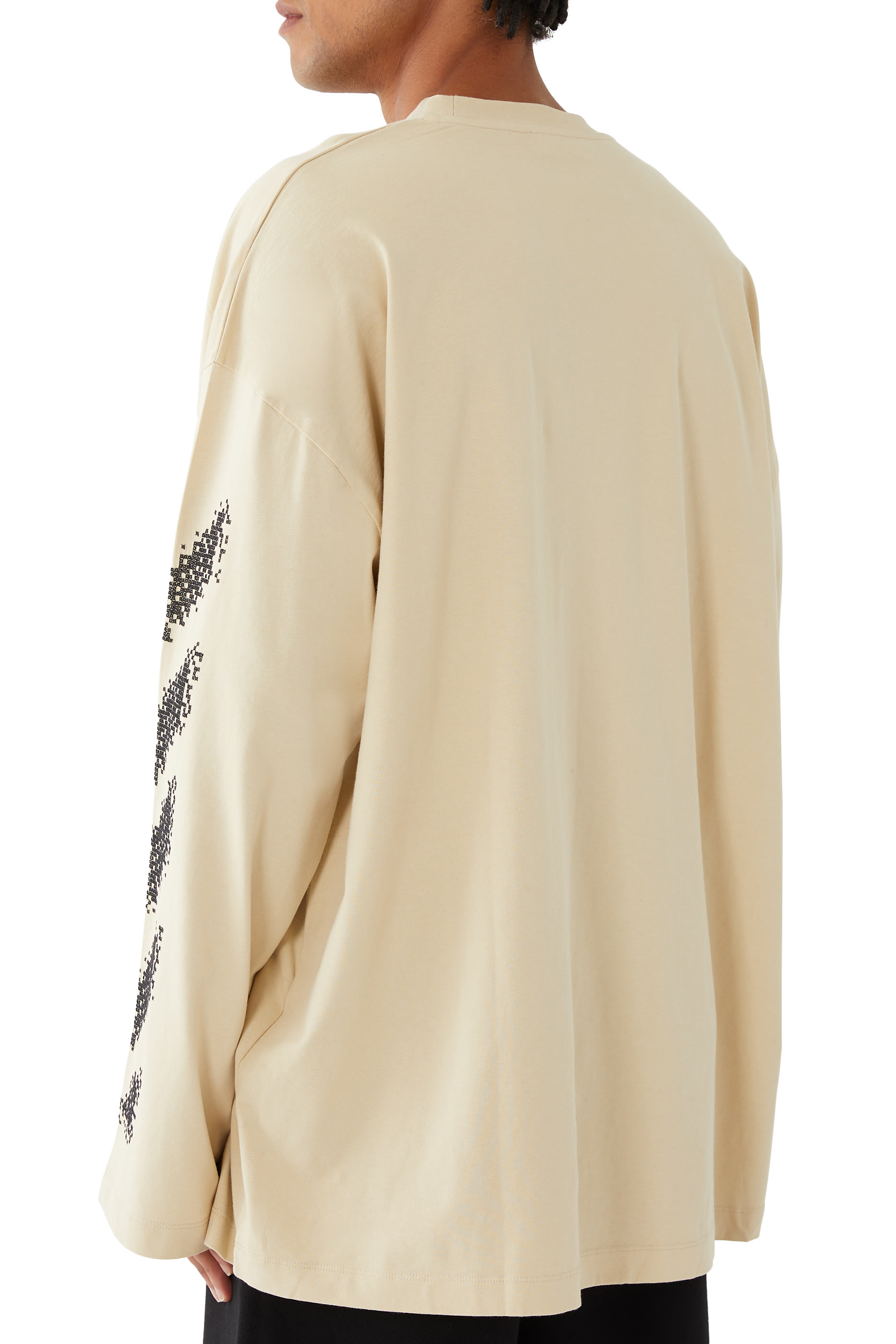 تيشيرت بنقشة خطوط مائلة بتصميم بيكسل