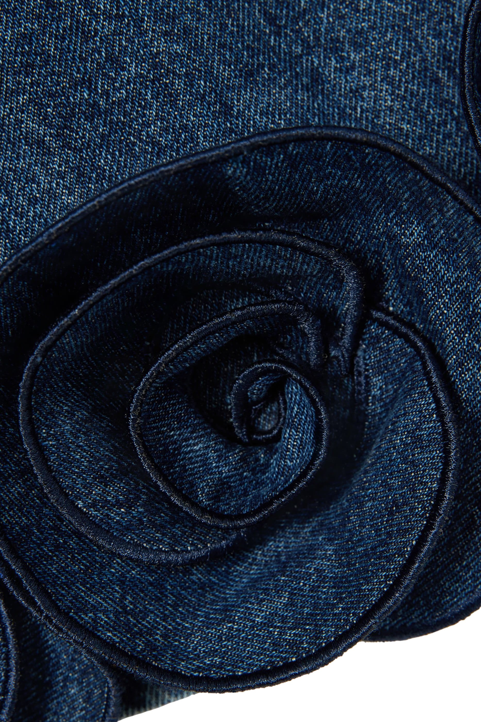 فستان مزين بزهور دنيم للأطفال