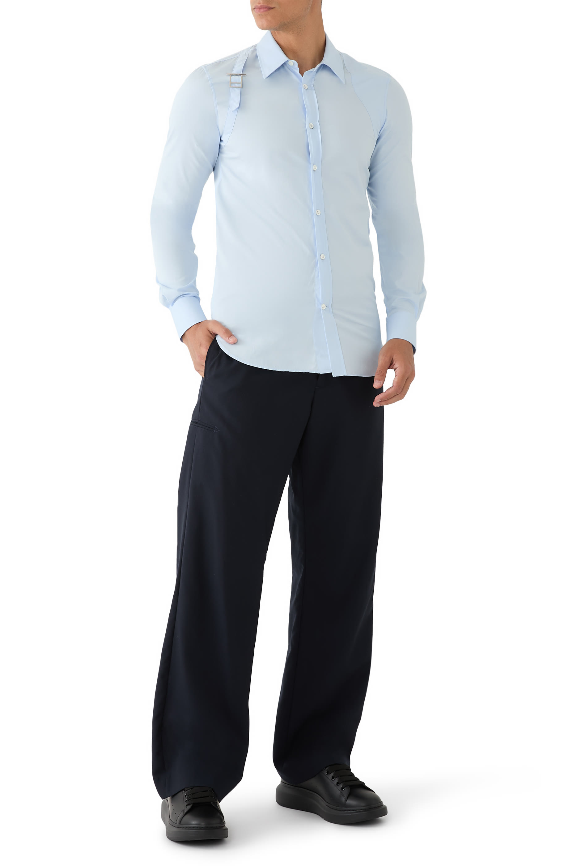 سنيكرز بنعل سميك