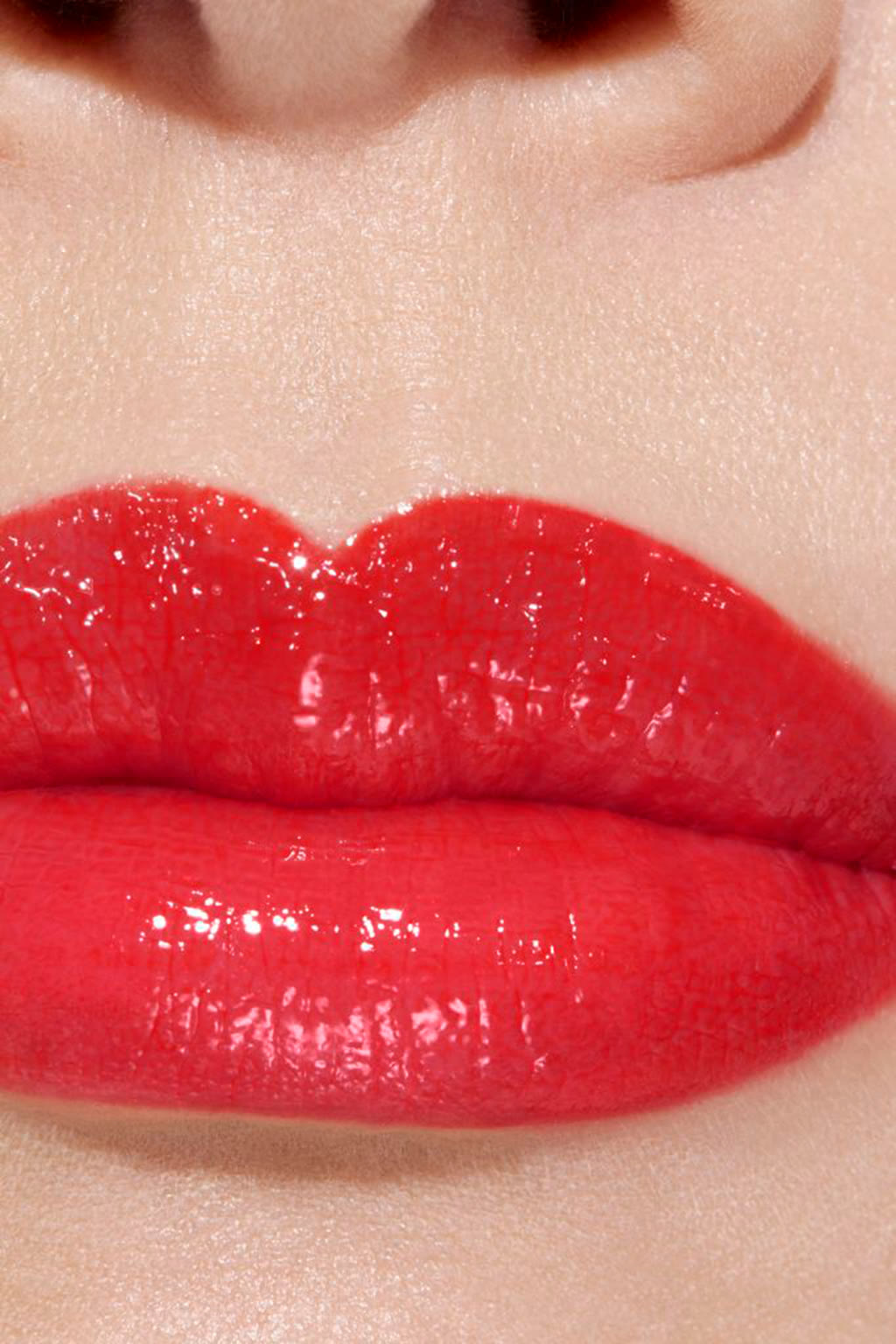 أحمر شفاه ROUGE COCO FLASH Colour, Shine, Intensity In A Flash