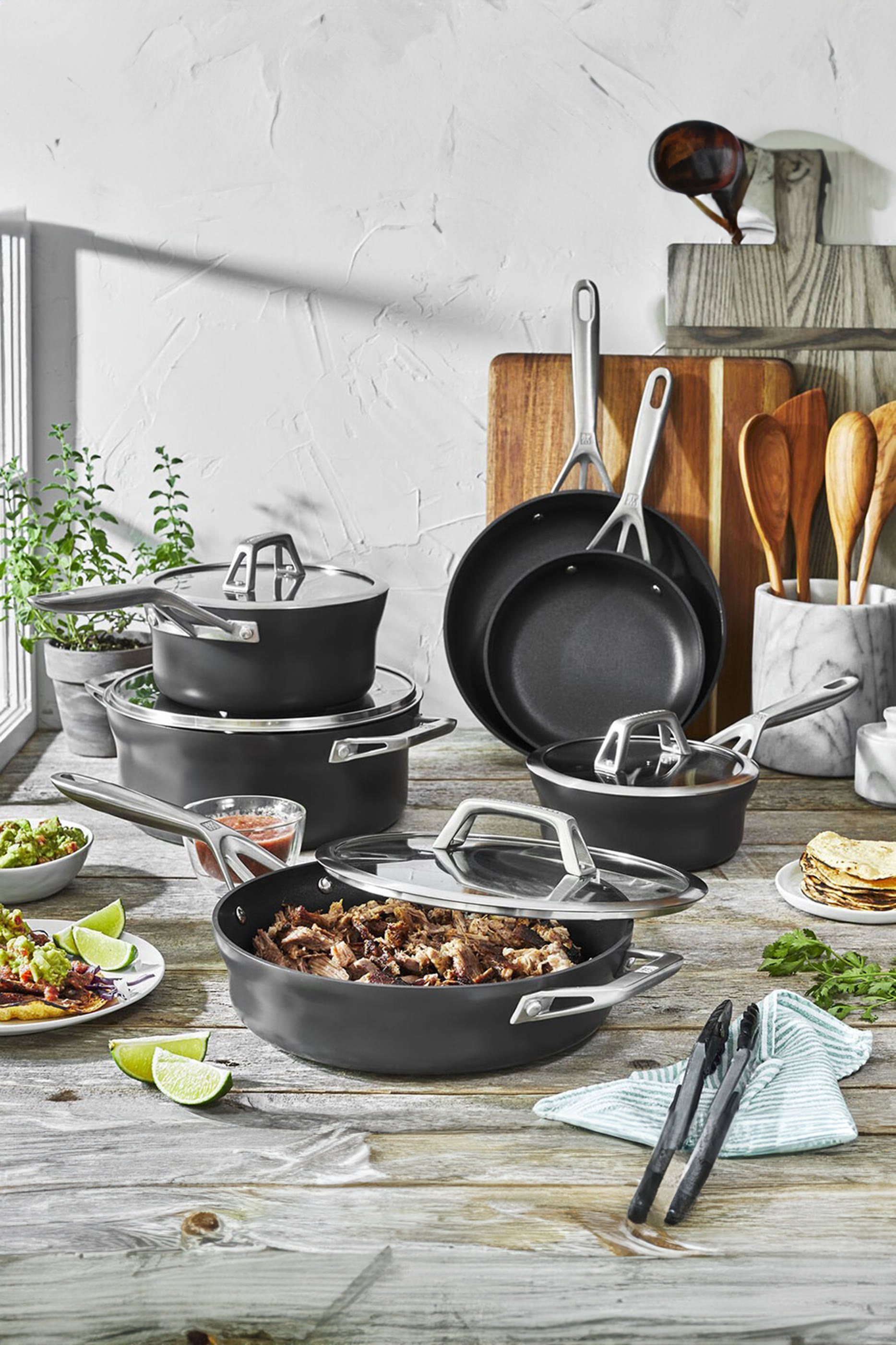 مجموعة أواني طهي موشن غير لاصقة مكون من 6 قطع