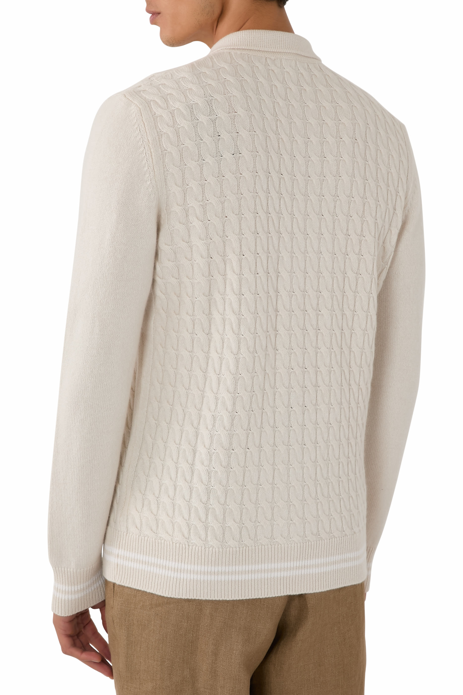 كنزة بصف أزرار