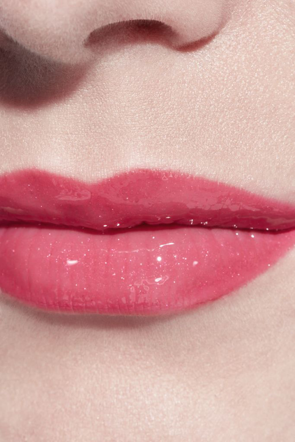 أحمر شفاه سائل بلمعان وثبات فائق ROUGE ALLURE LAQUE