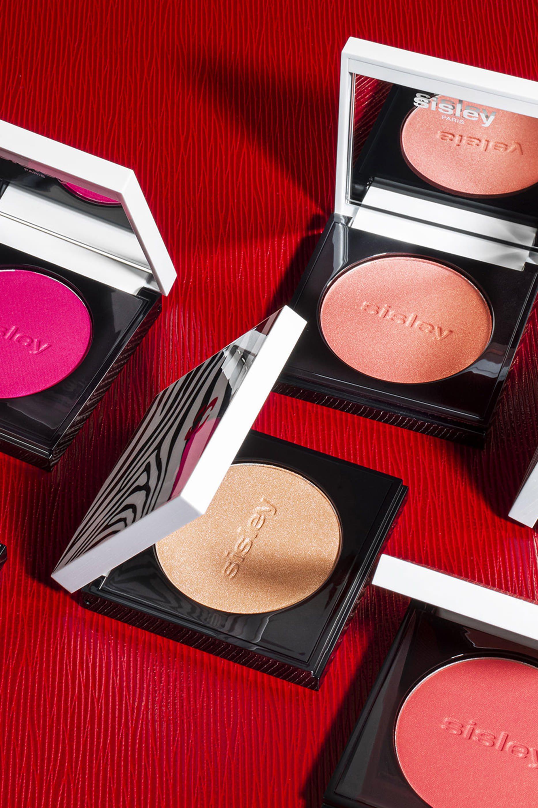 أحمر خدود لو فيتو