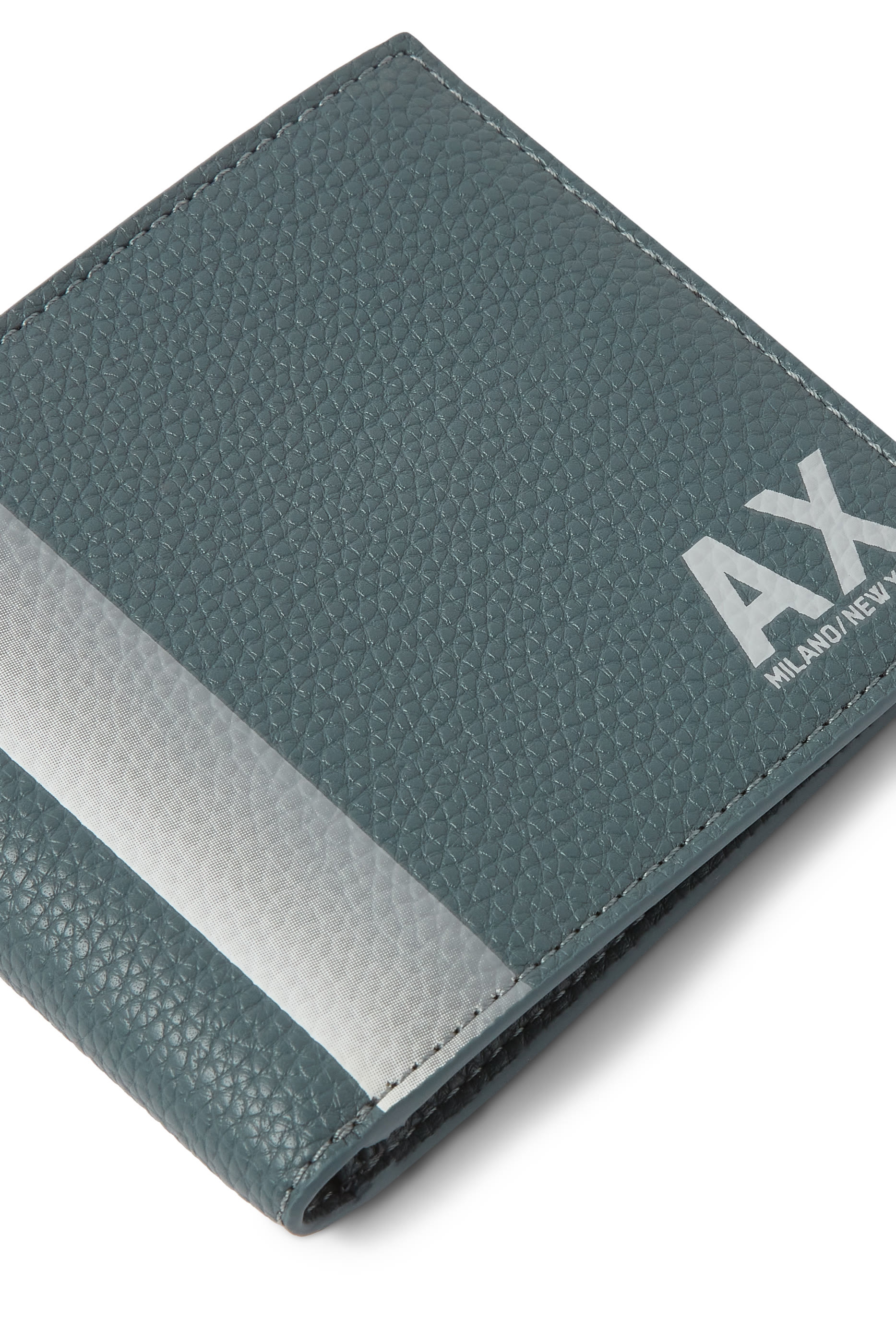 محفظة لونغ ايلاند بتصميم ثنائي الطي