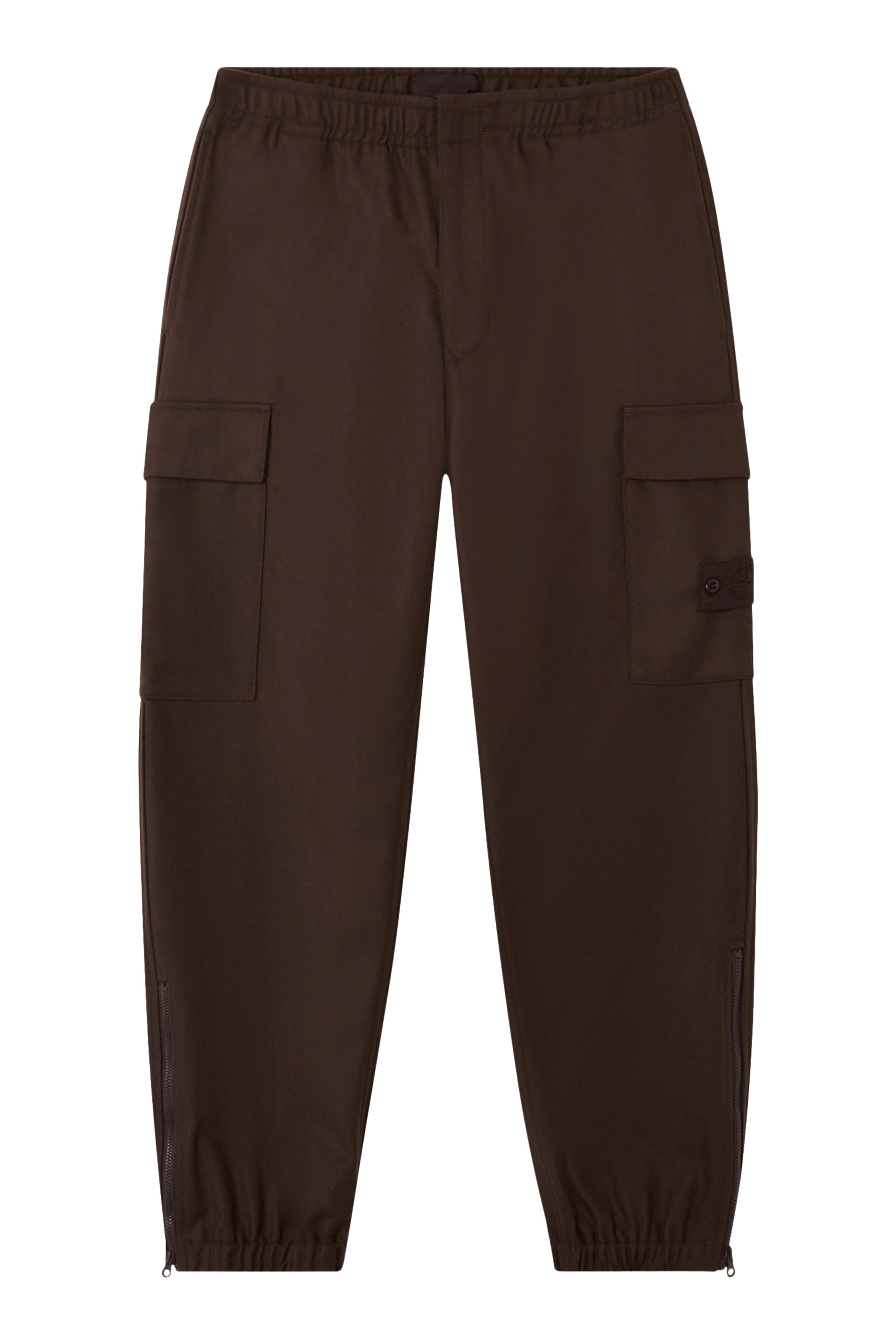 بنطال كارغو بقصة واسعة