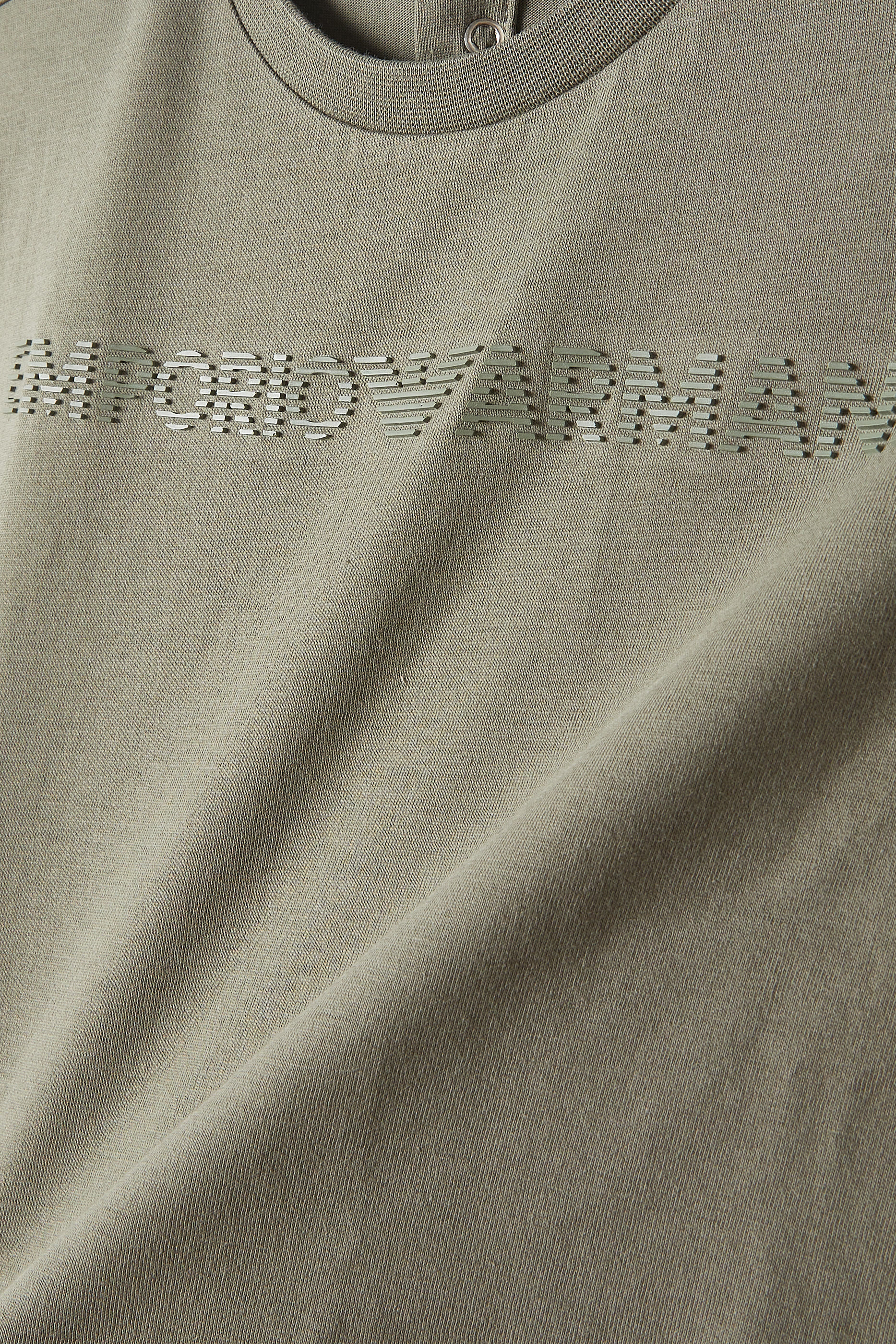 تيشيرت بشعار الماركة قطن للأطفال