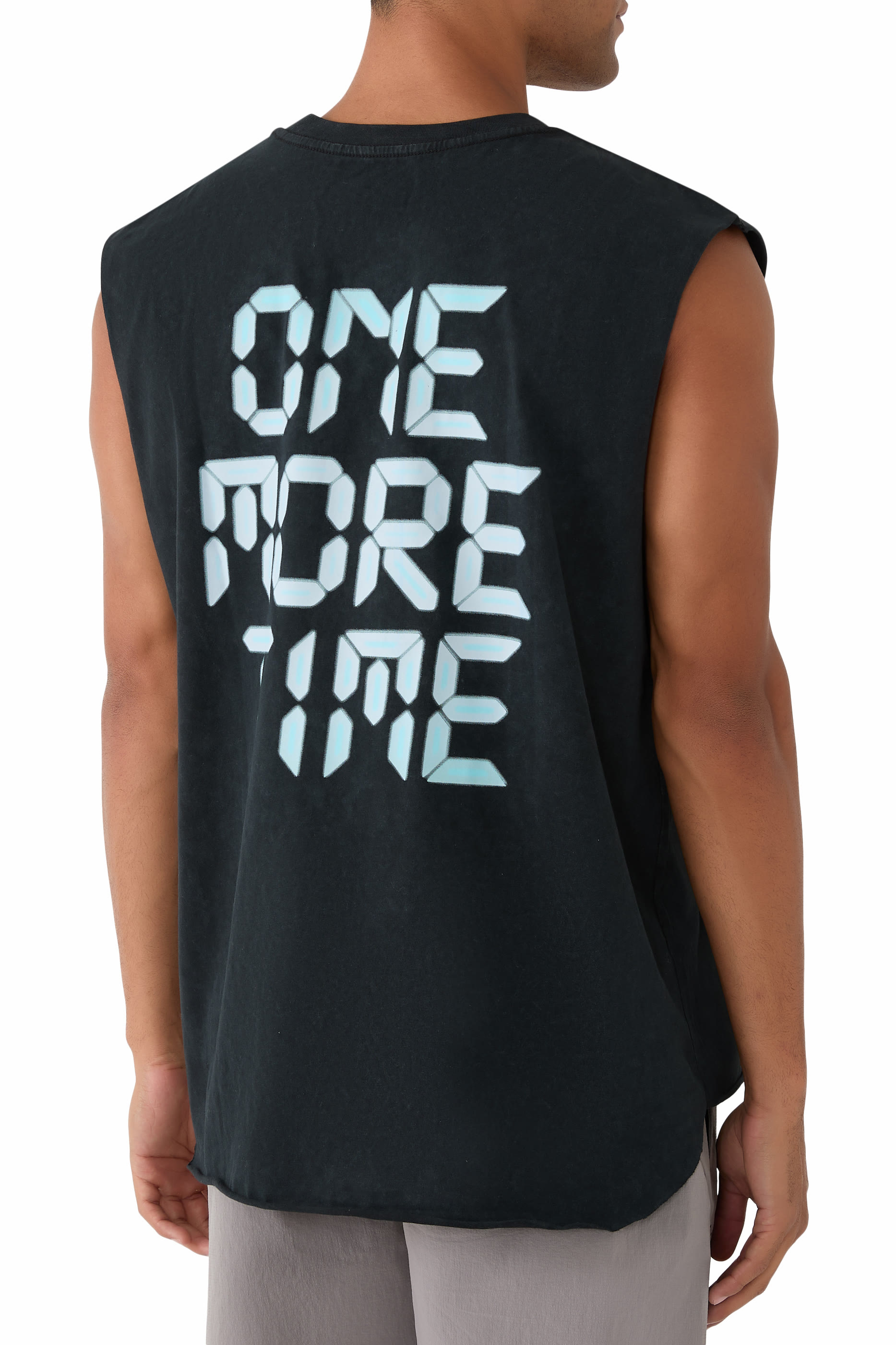 تيشيرت وان مور تايم إيزي