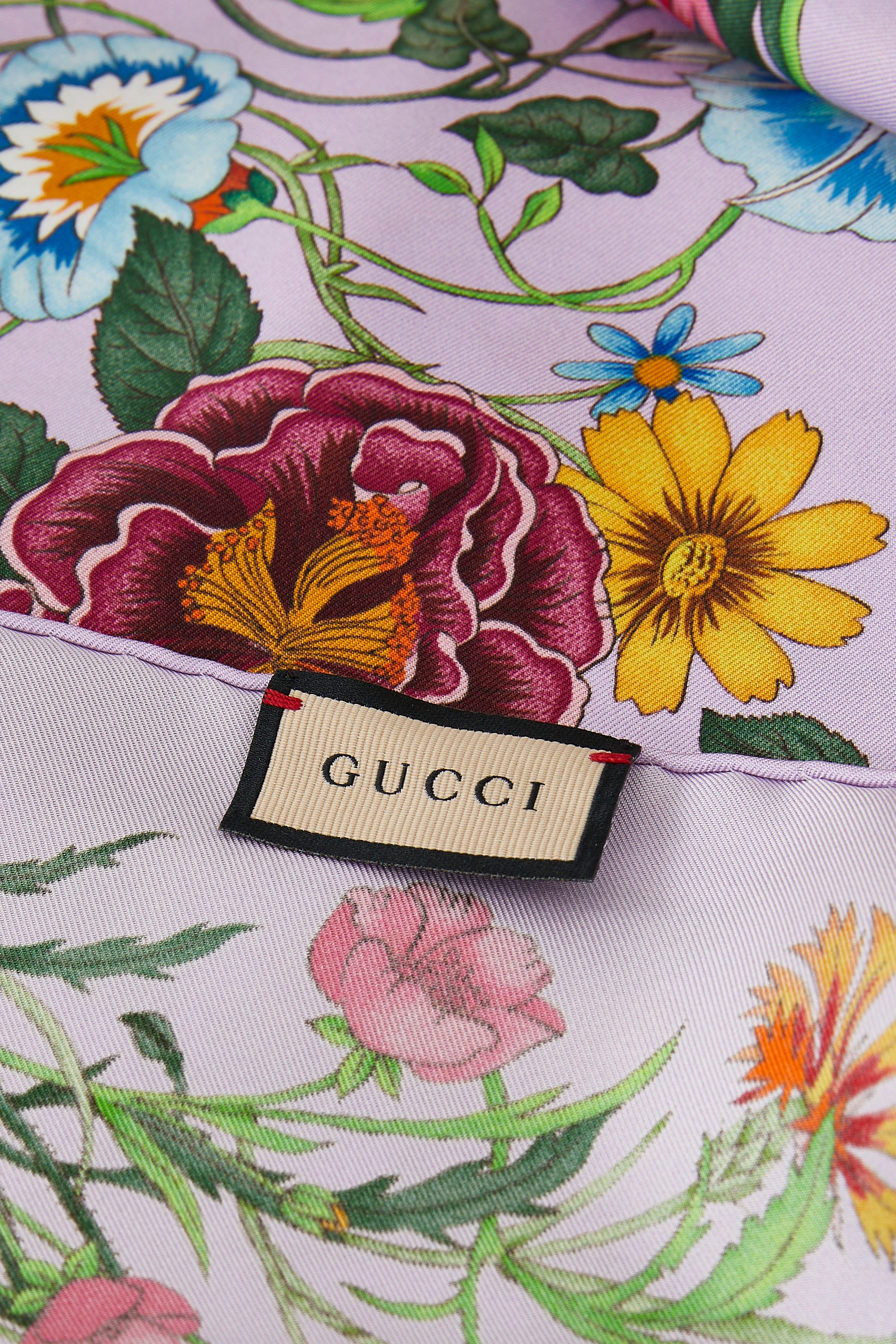 وشاح حرير بطبعات زهور