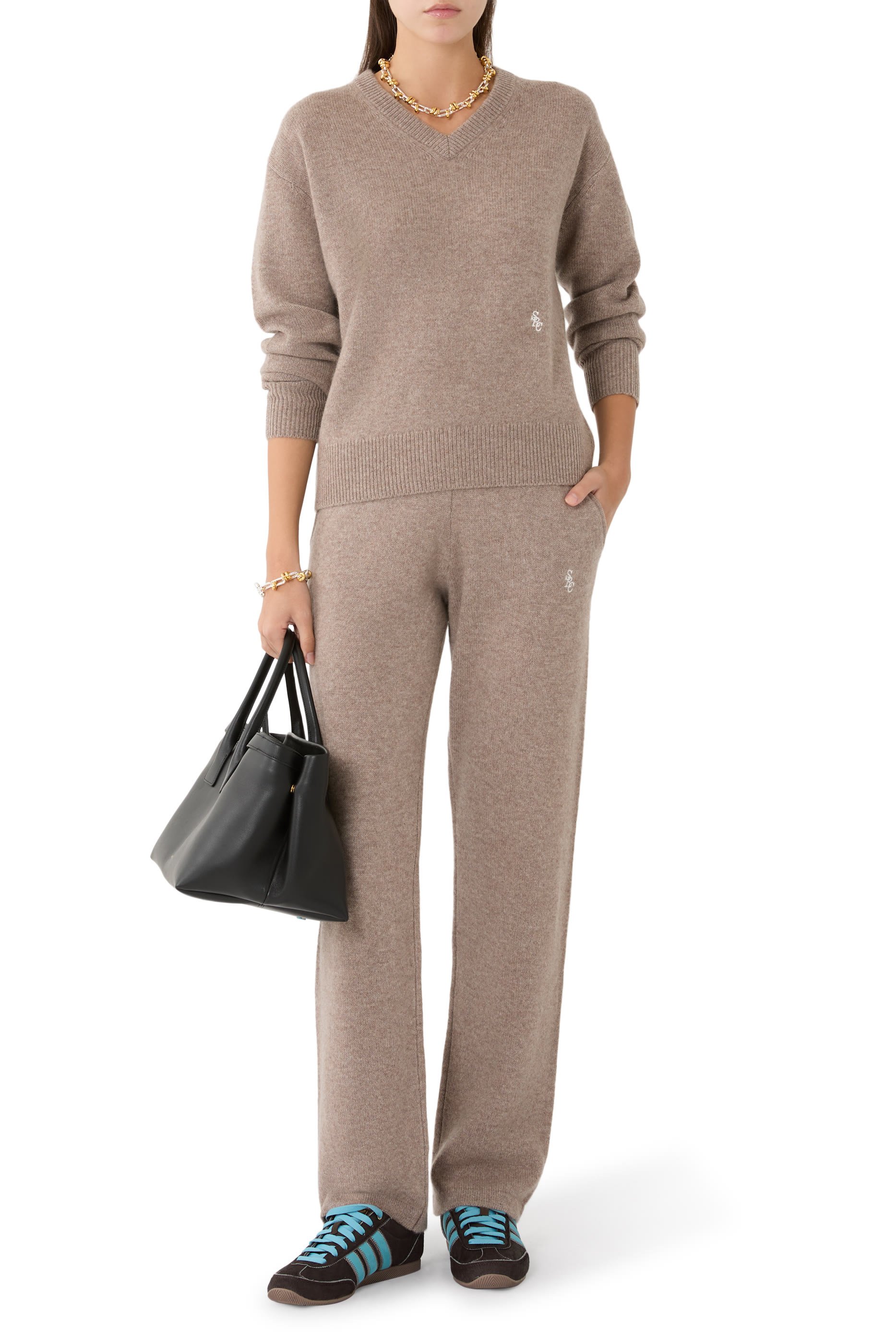 كنزة بولو بشعار الماركة كشمير