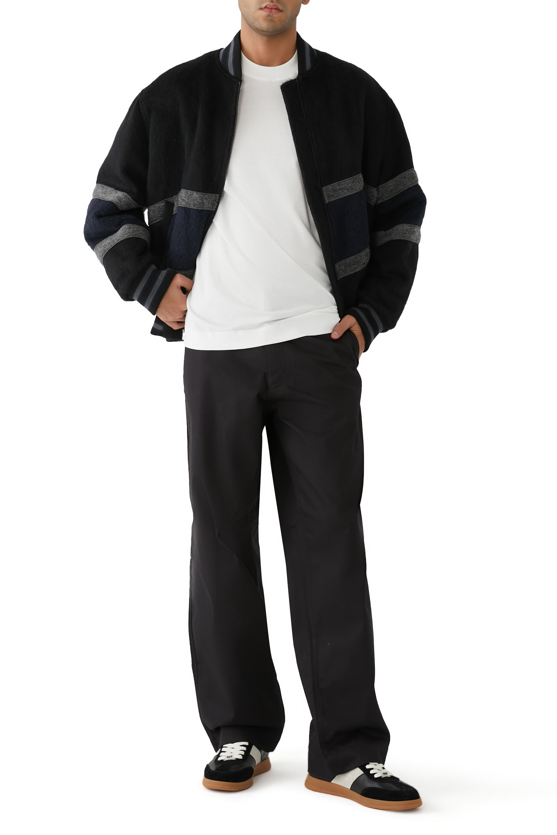 جاكيت بومبر  من التشكيلة المستدامة