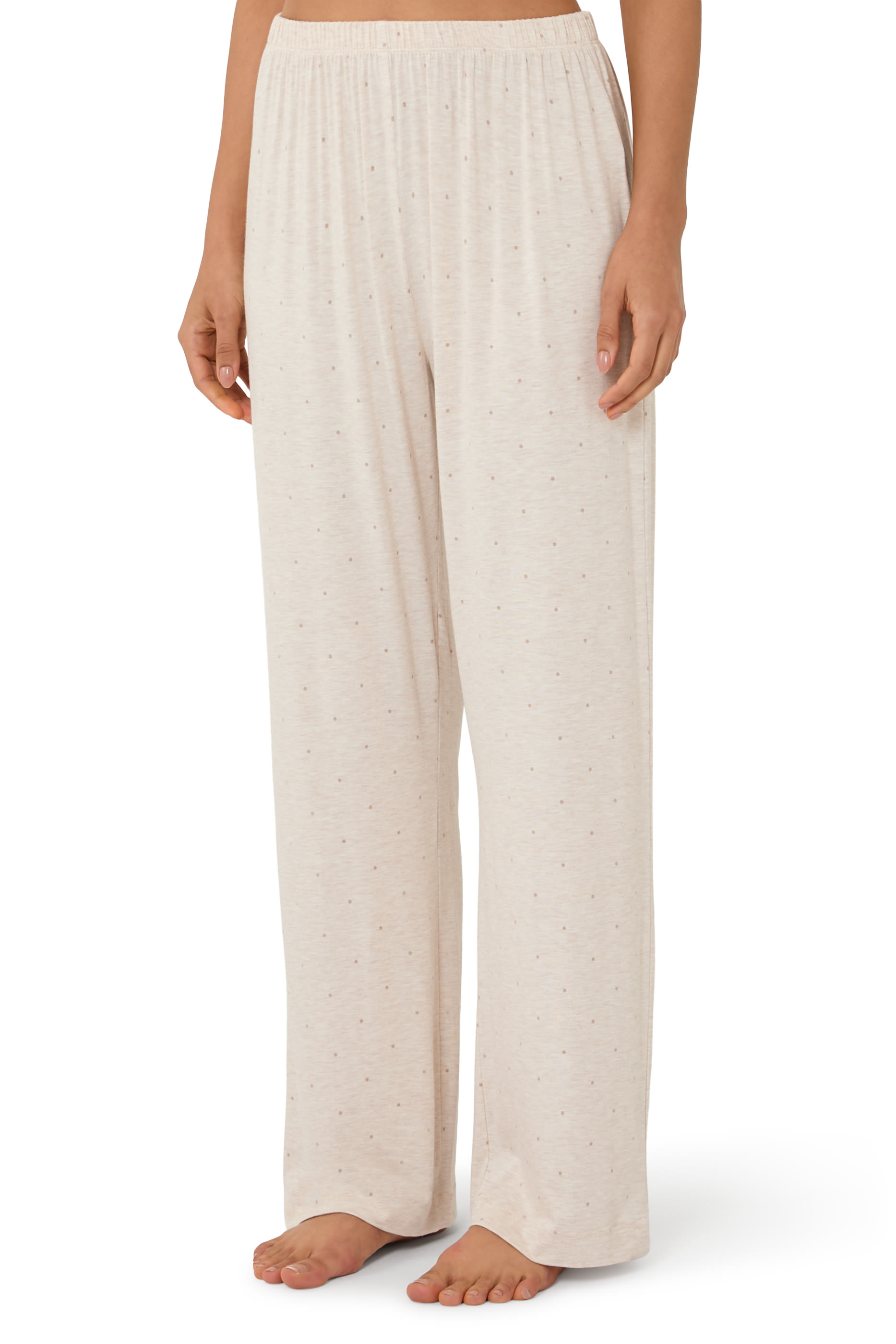 طقم بيجامة كلاسيكية بنقشة نقاط جيرسيه