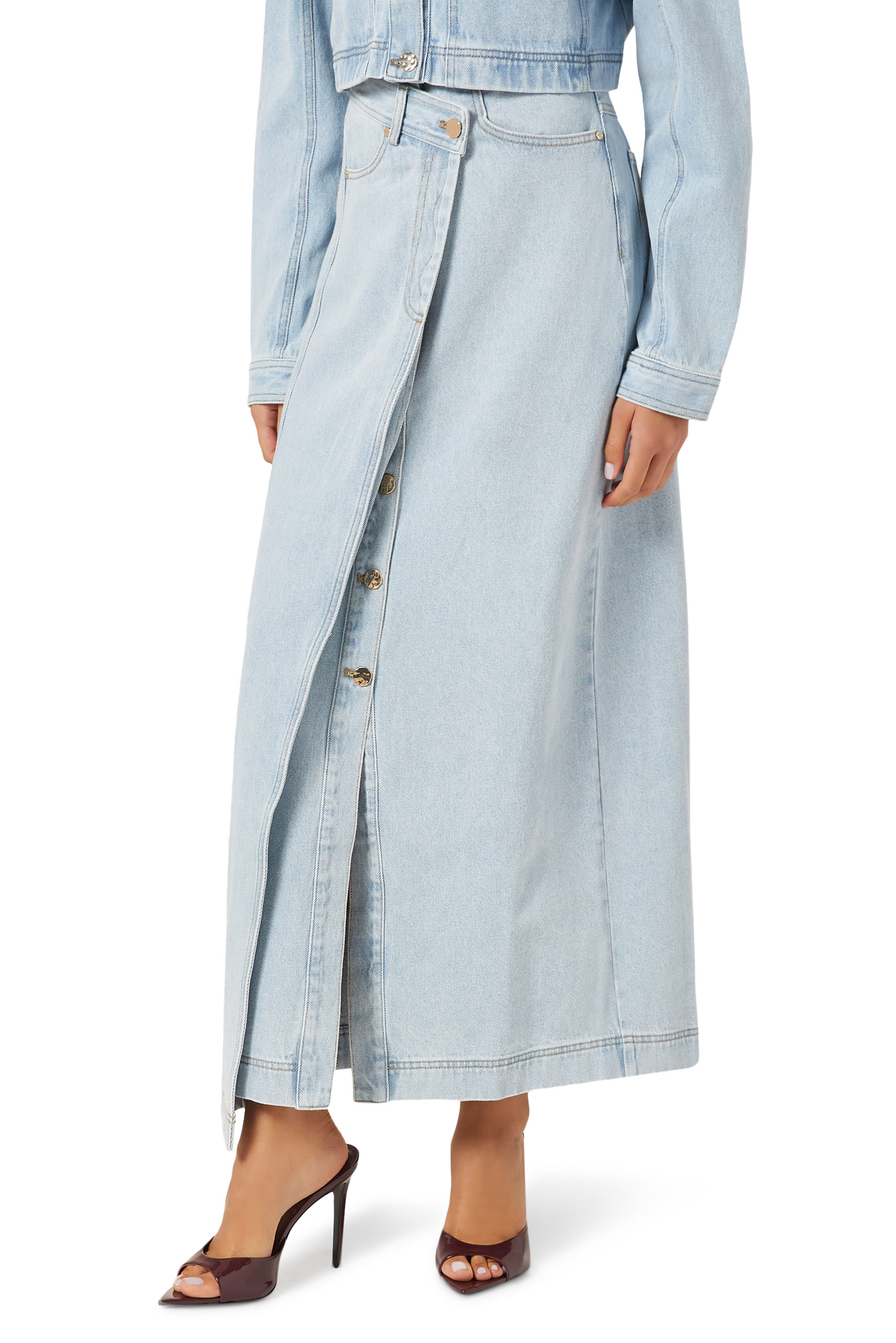 حذاء بريا 100 مفتوح من الخلف