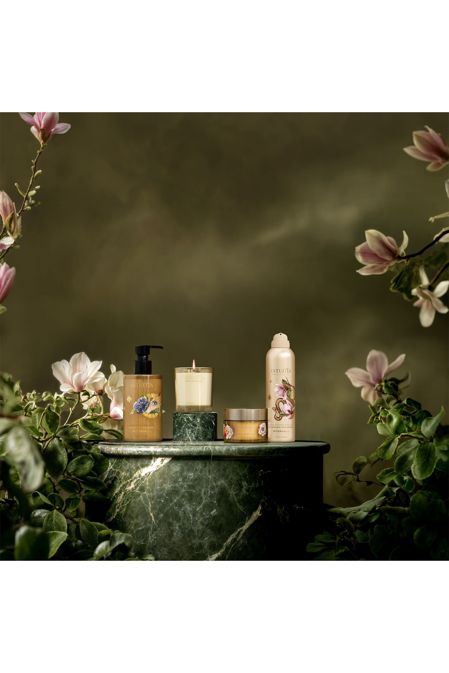 مجموعة هدايا إنتويشا كبيرة بإصدار محدود