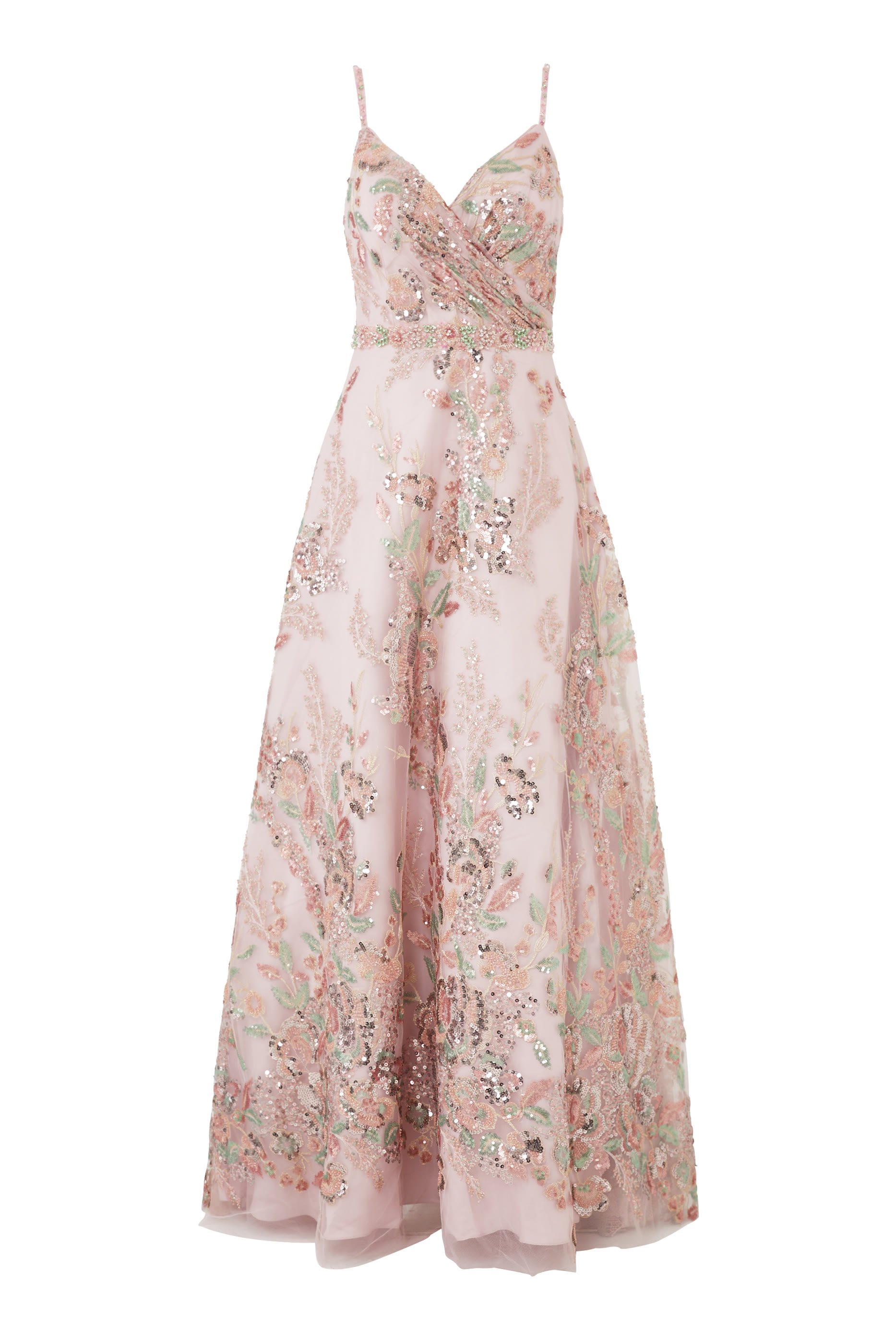 فستان سهرة طويل بلا أكمام بتطريزات