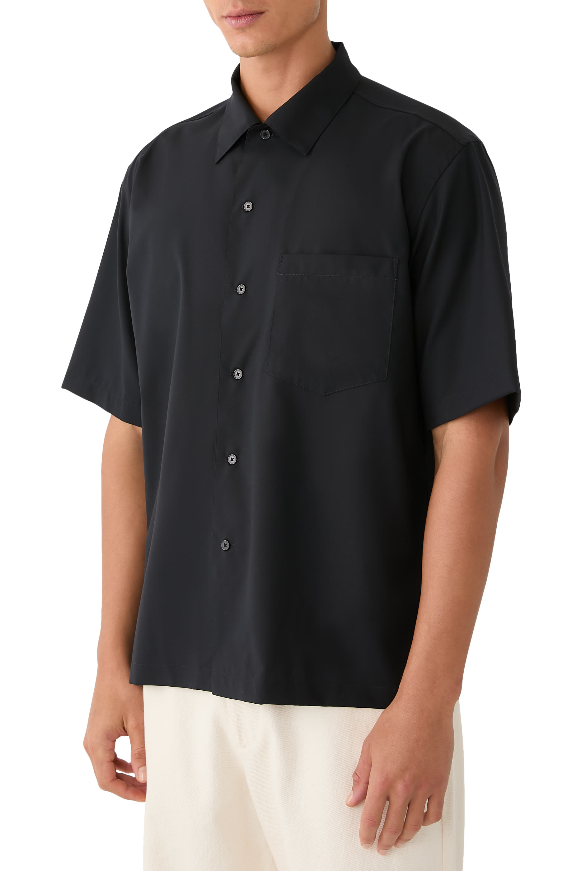 تيشيرت بنصف أكمام وياقة مفتوحة صوف استوائي ناعم للغاية