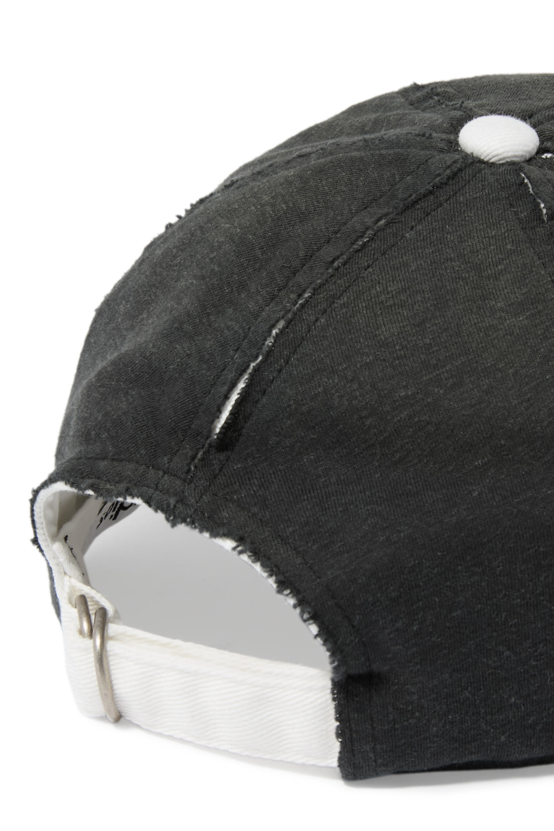 كاب بنقشة شعار الماركة