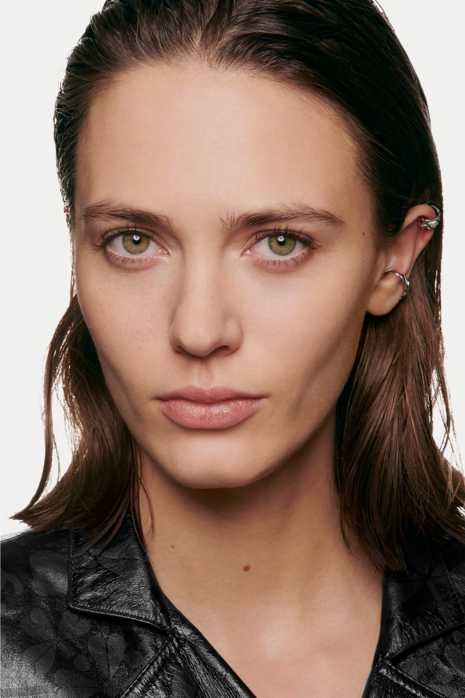 كريم أساس Ultra Le Teint Velvet