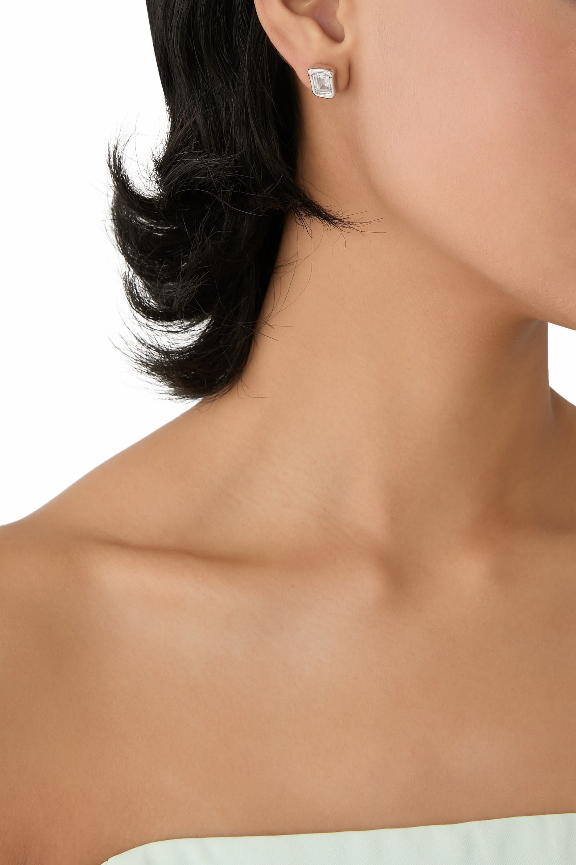 أقراط مولتن مرصعة بحجر زجاجي