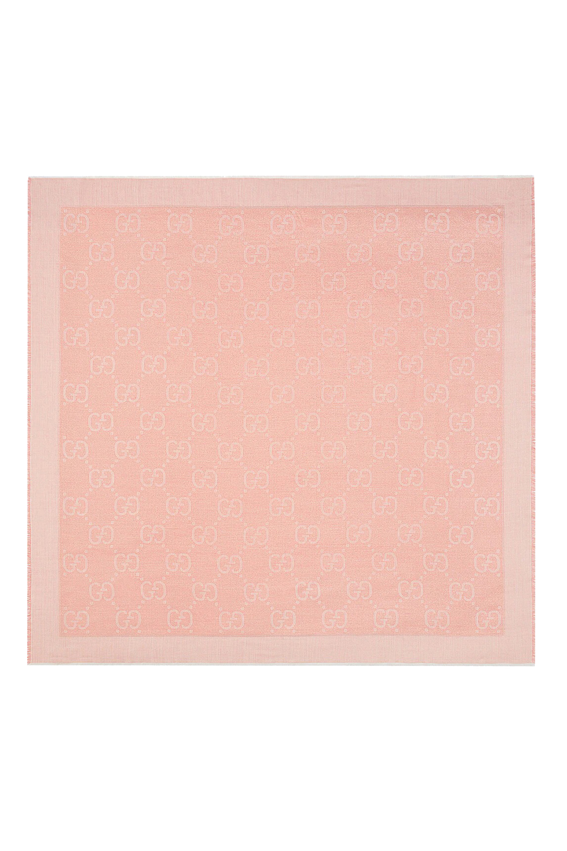 شال جاكار لامع بشعار GG