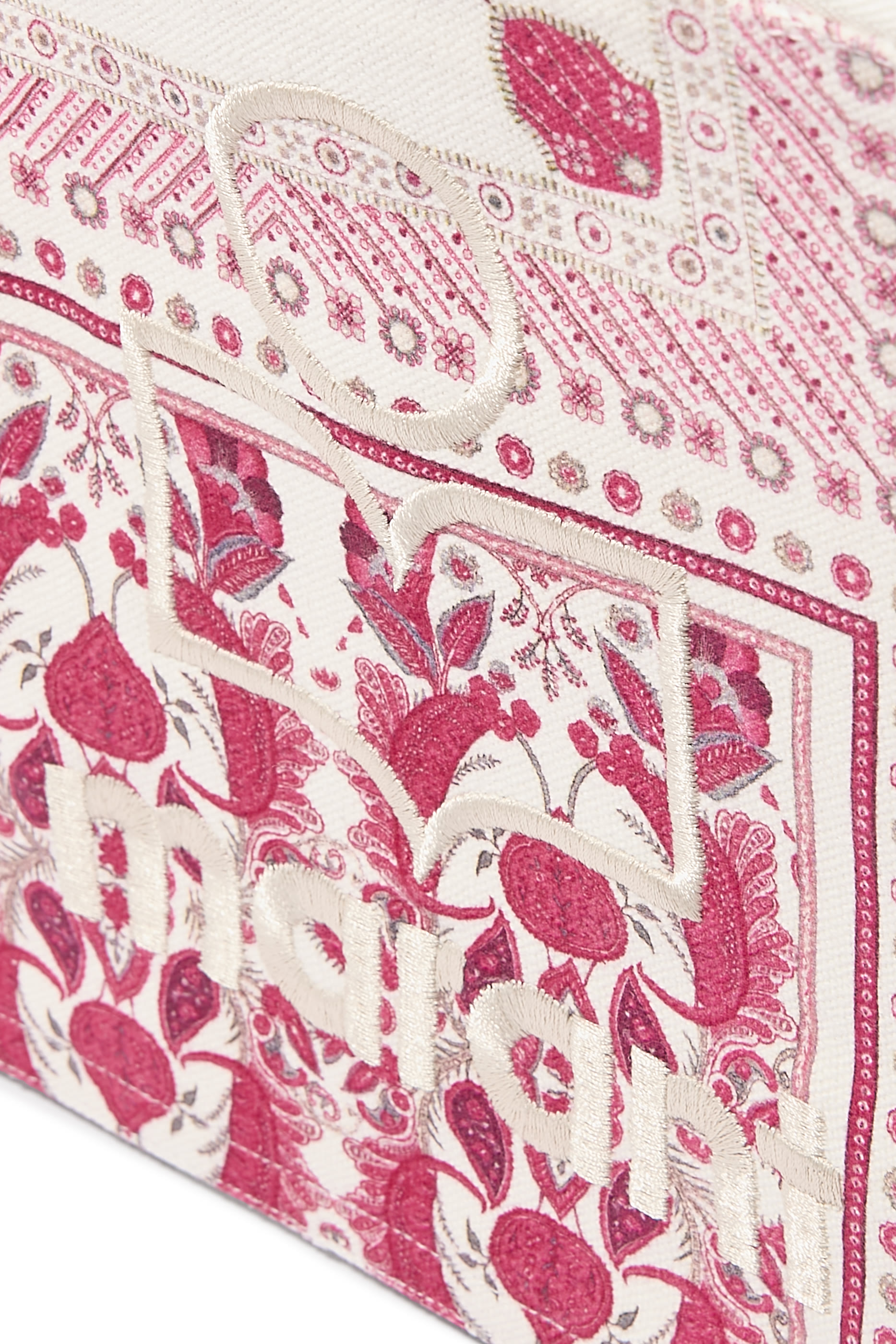 كلاتش نيتيا بطبعات