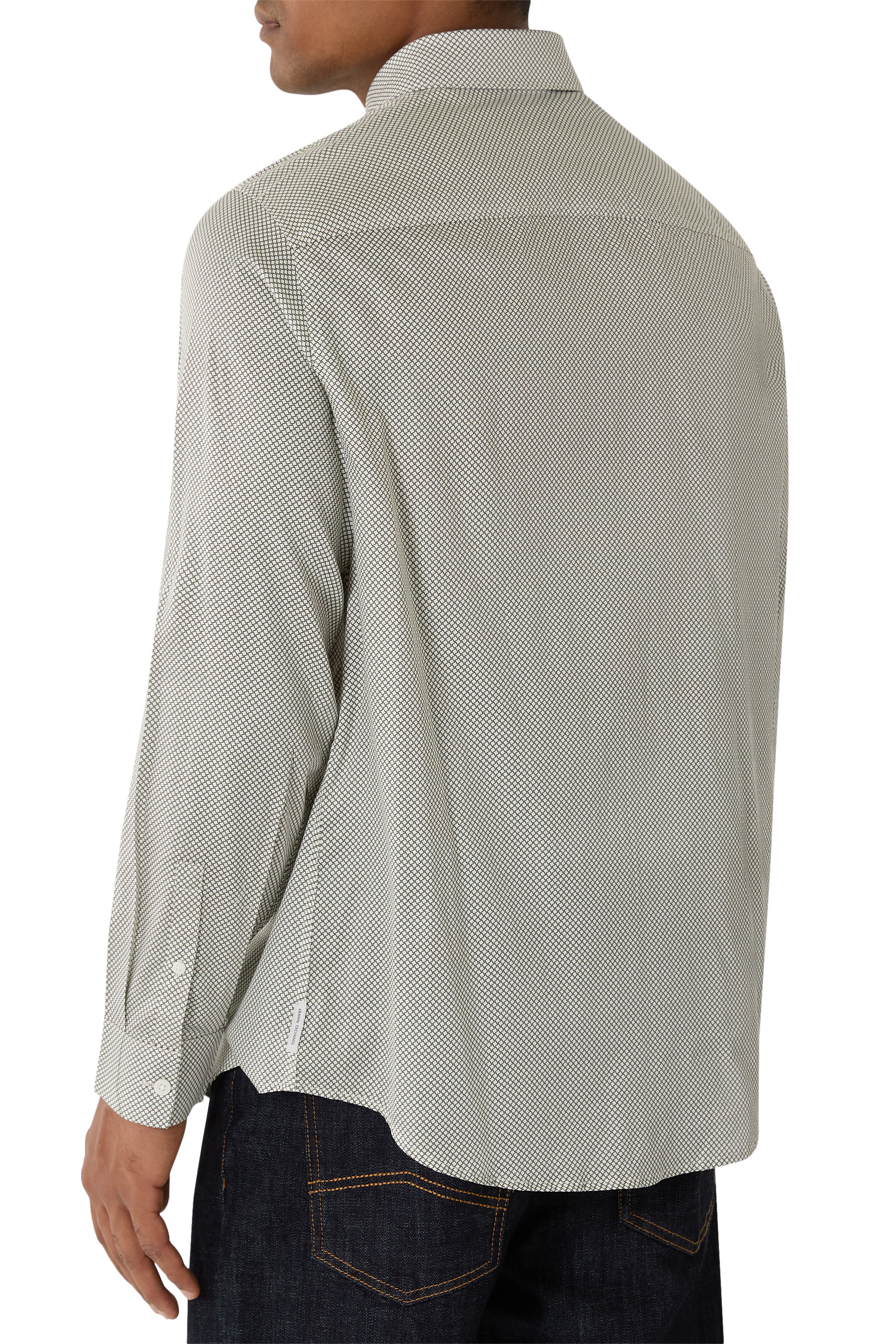 قميص مزين بشعار الماركة