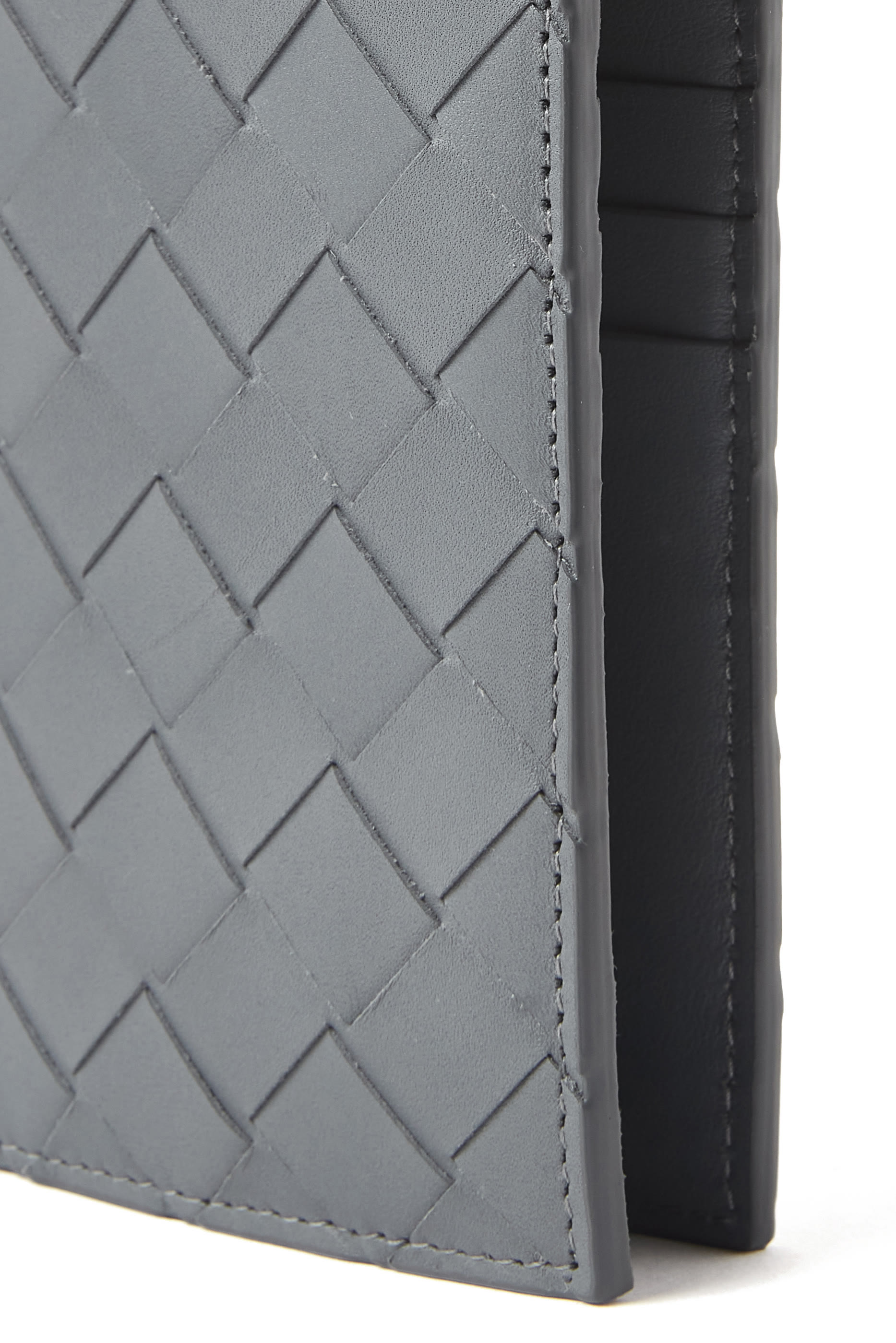 محفظة رفيعة مستطيلة