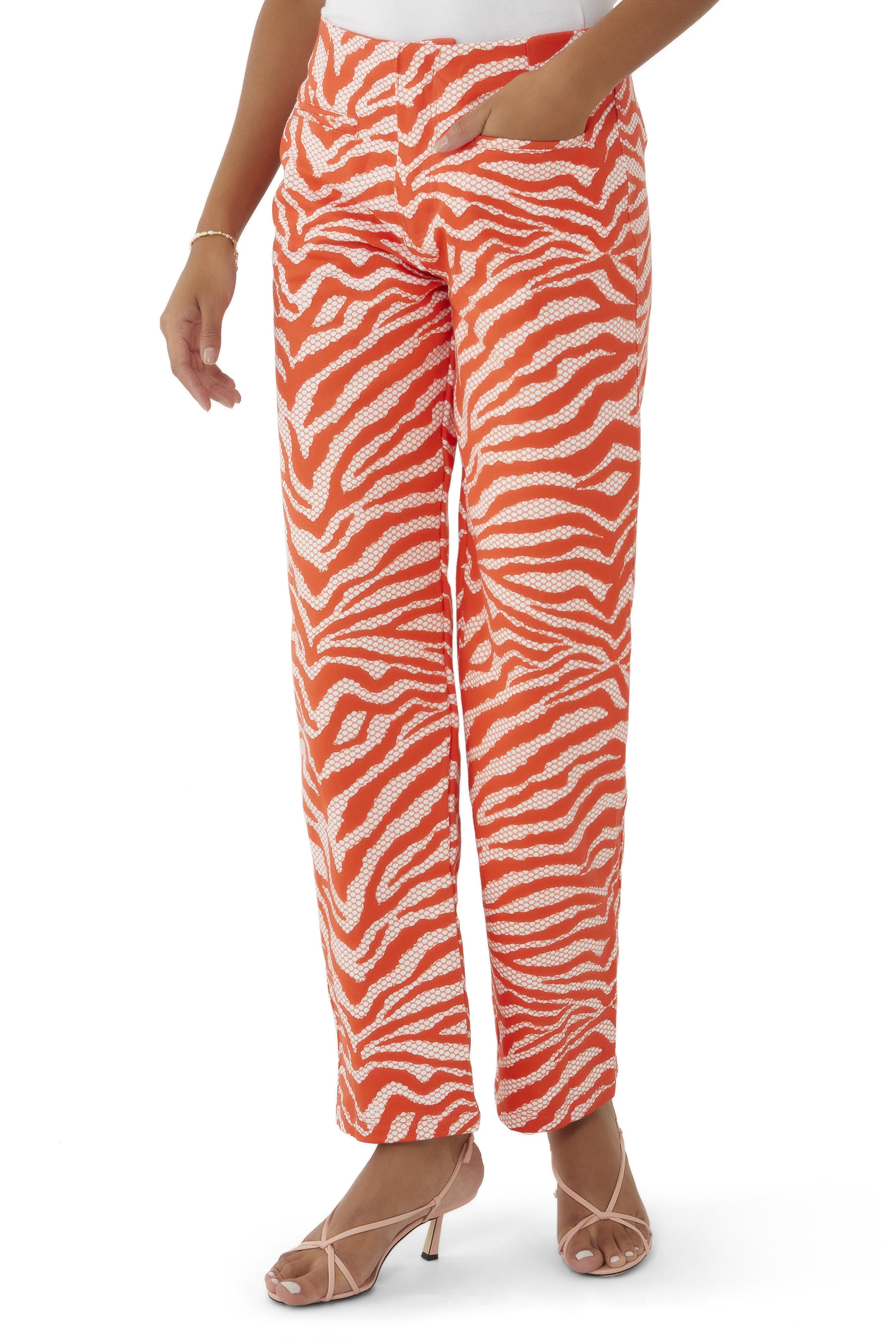 بنطالروكسبوري كوكومو