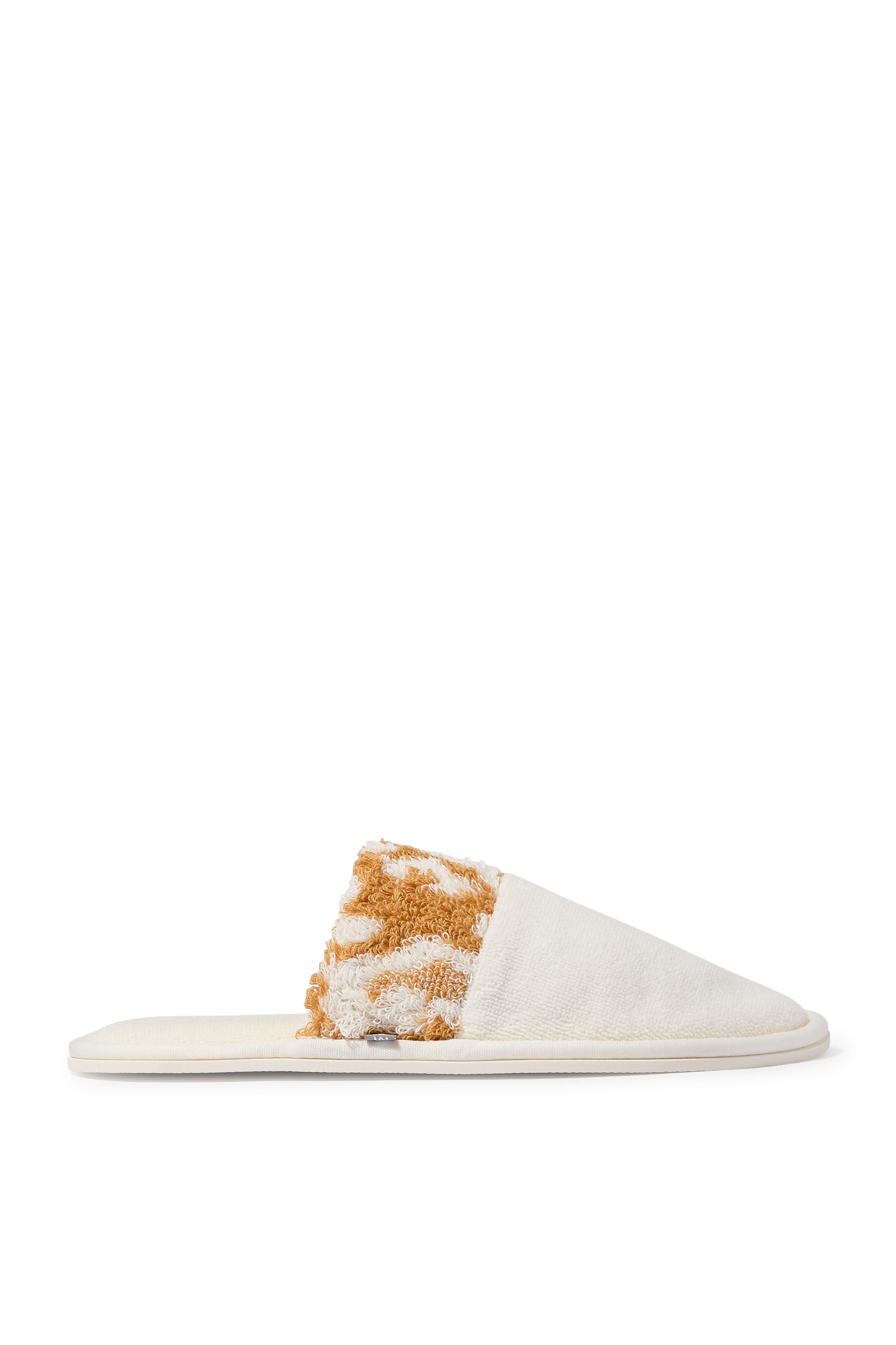 حذاء سوفاج سهل الإرتداء