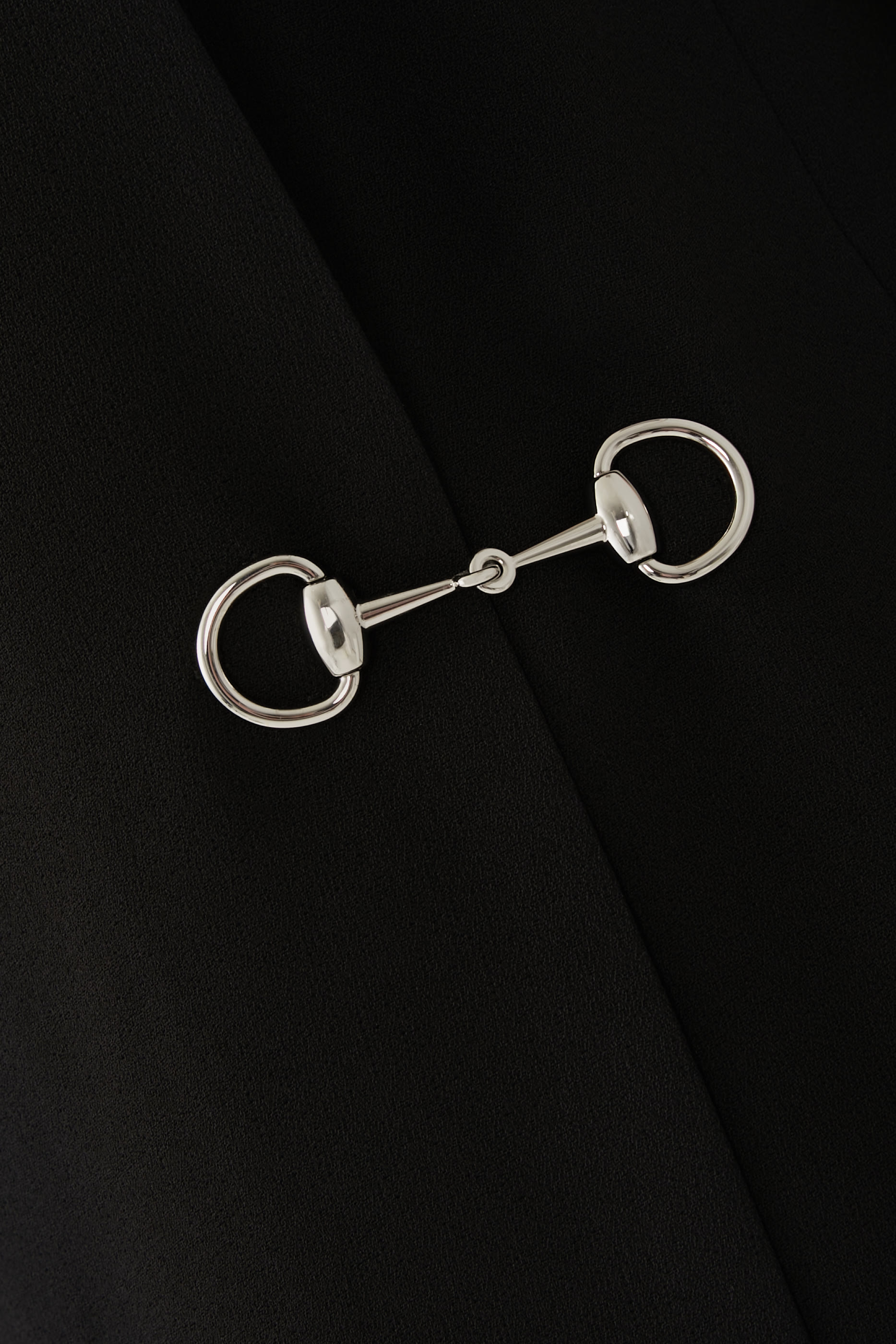 فستان بحلية بشعار الماركة فيسكوز ثقيل الوزن