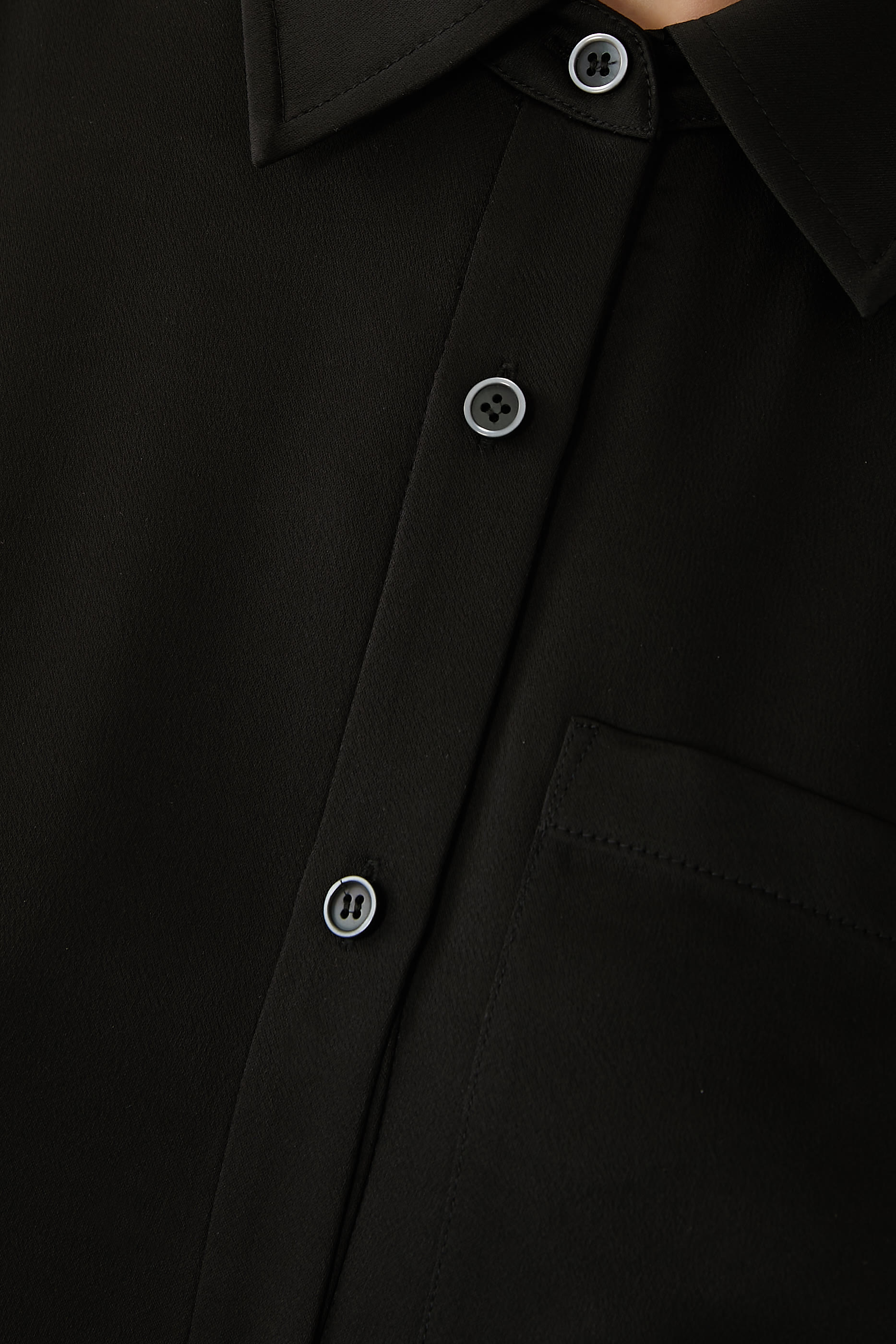 قميص بيجامة بقصة واسعة